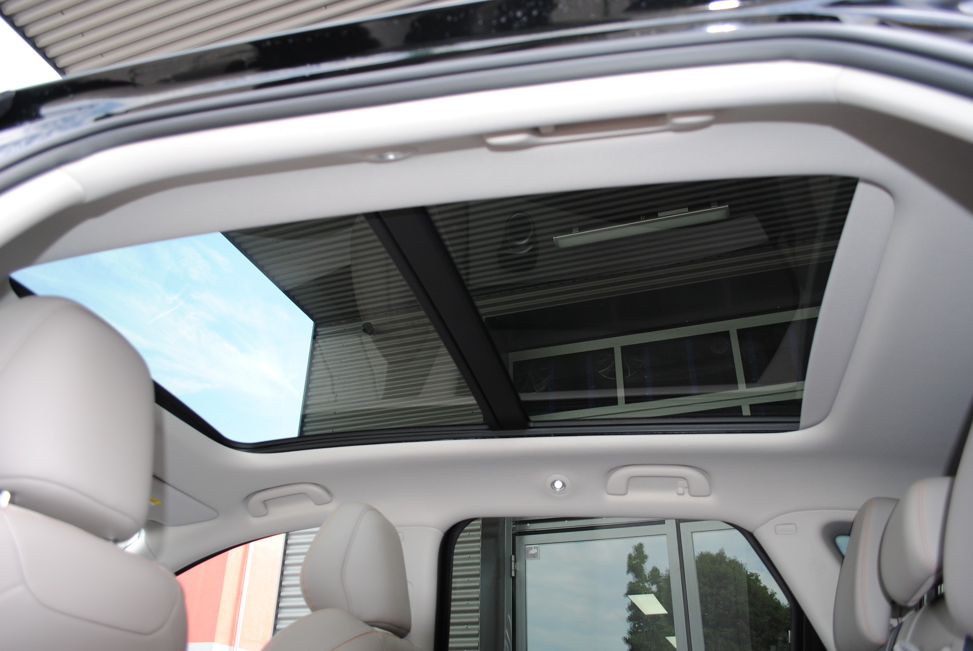 BYD Atto 3 EVO 74.8 kWh Excellence AWD-image-19