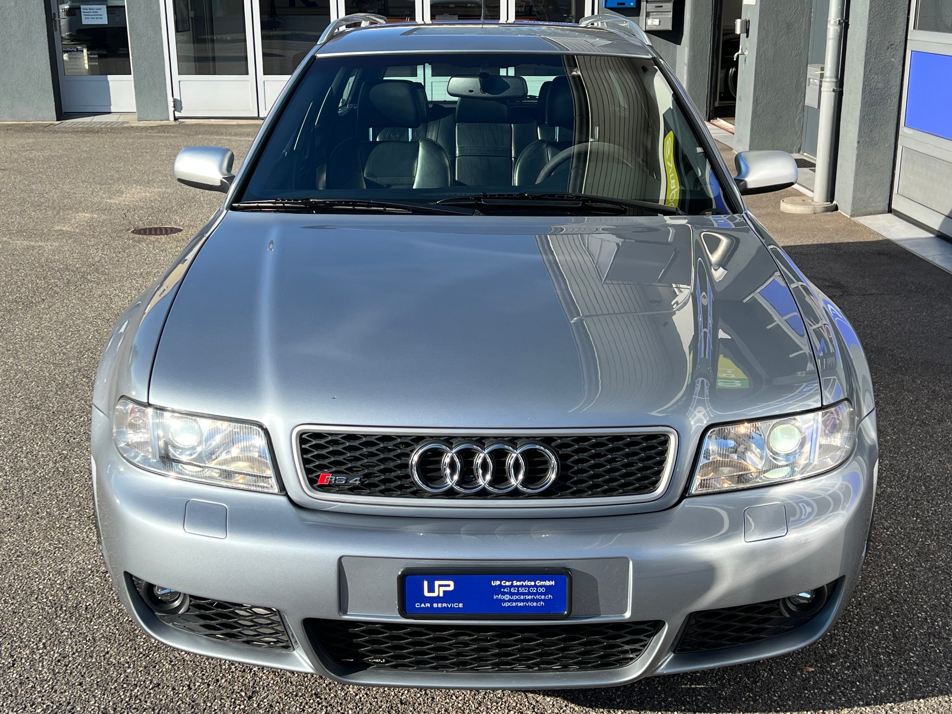 AUDI RS4 Avant 2.7 V6 Biturbo quattro