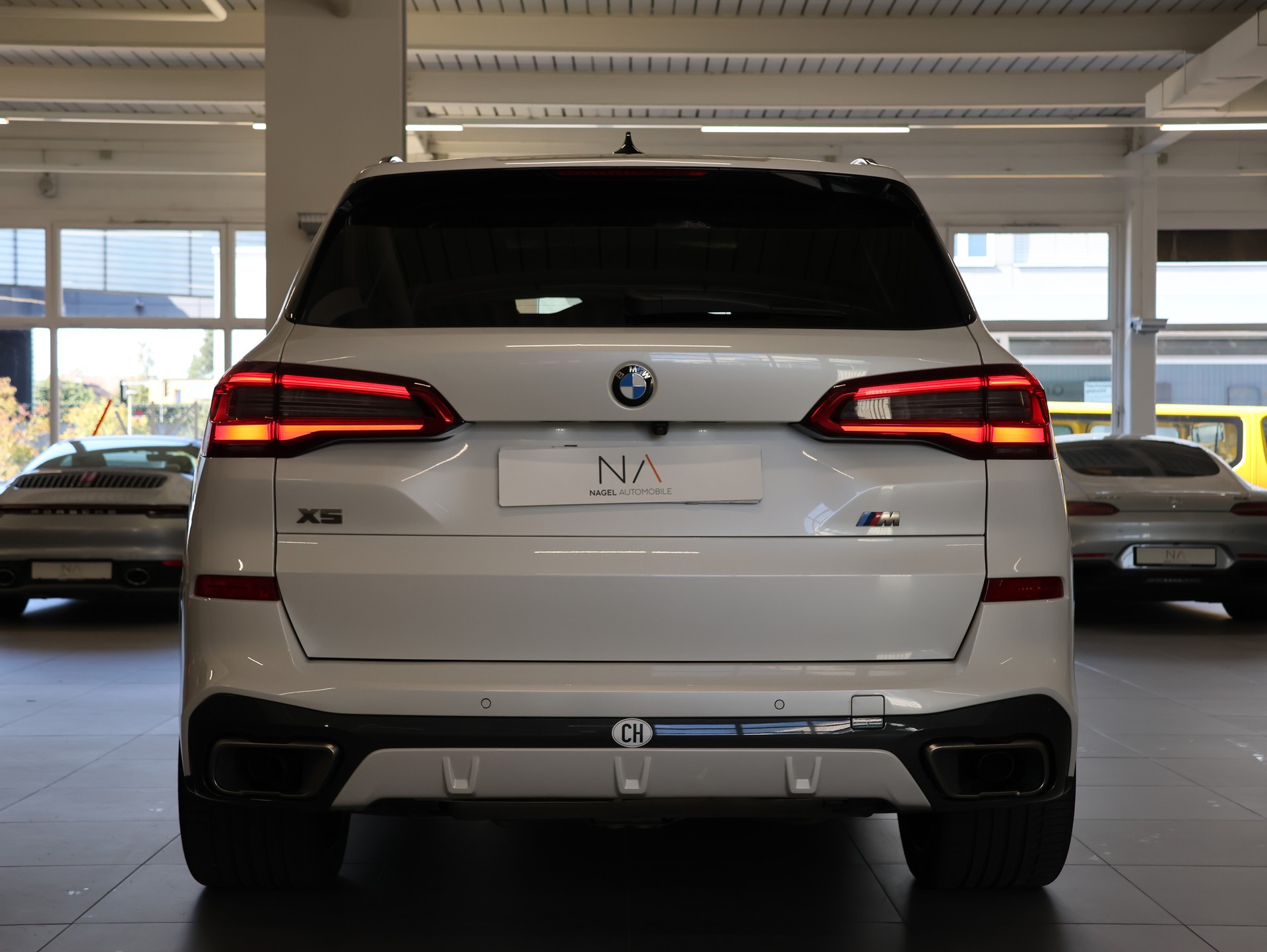 BMW X5 xDrive M50d Steptronic *STANDHEIZUNG*LASERLICHT*-image-7