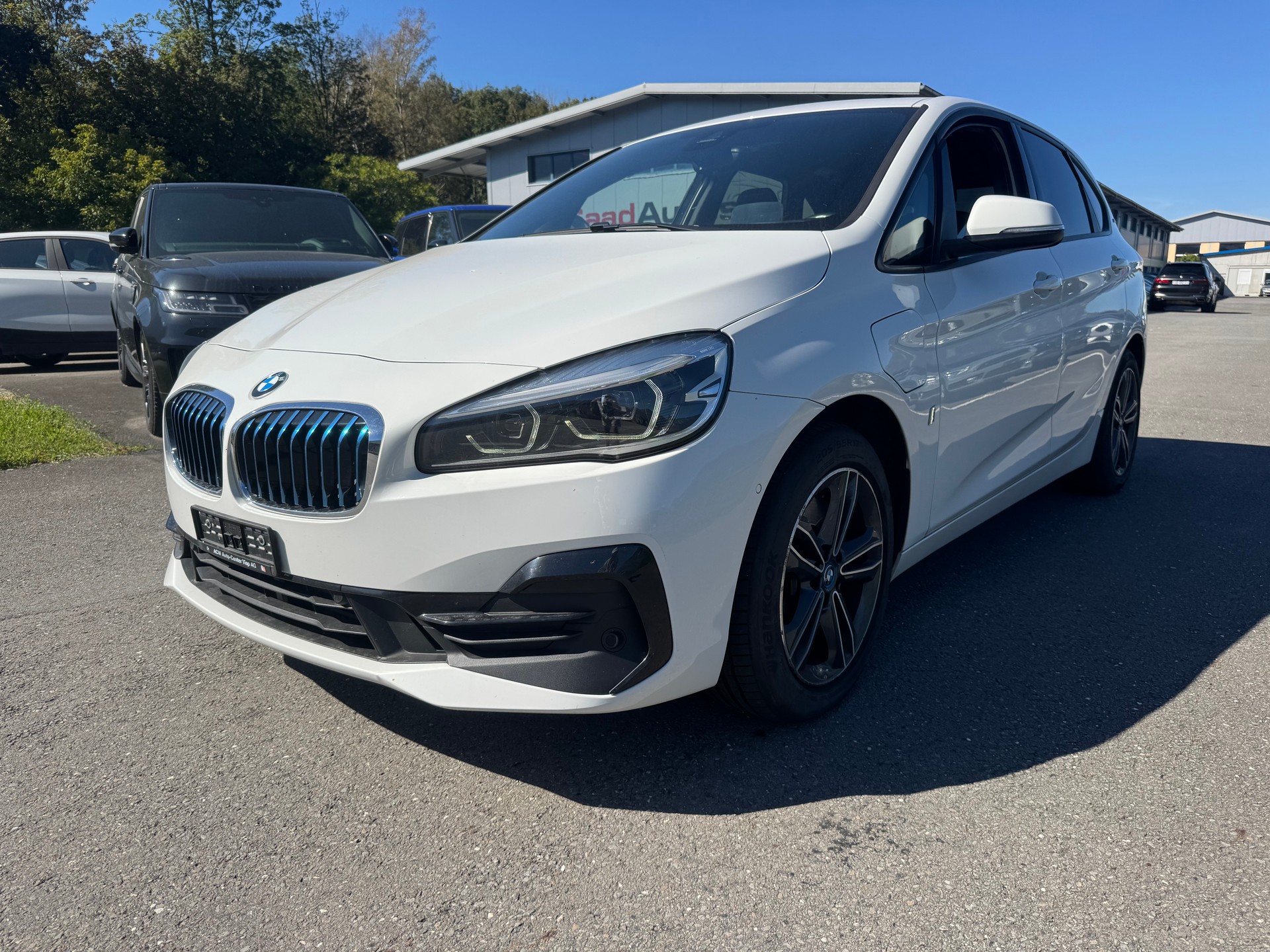 BMW 225xe iPerformance Active Tourer Steptronic Sport Line-showroom-element-1