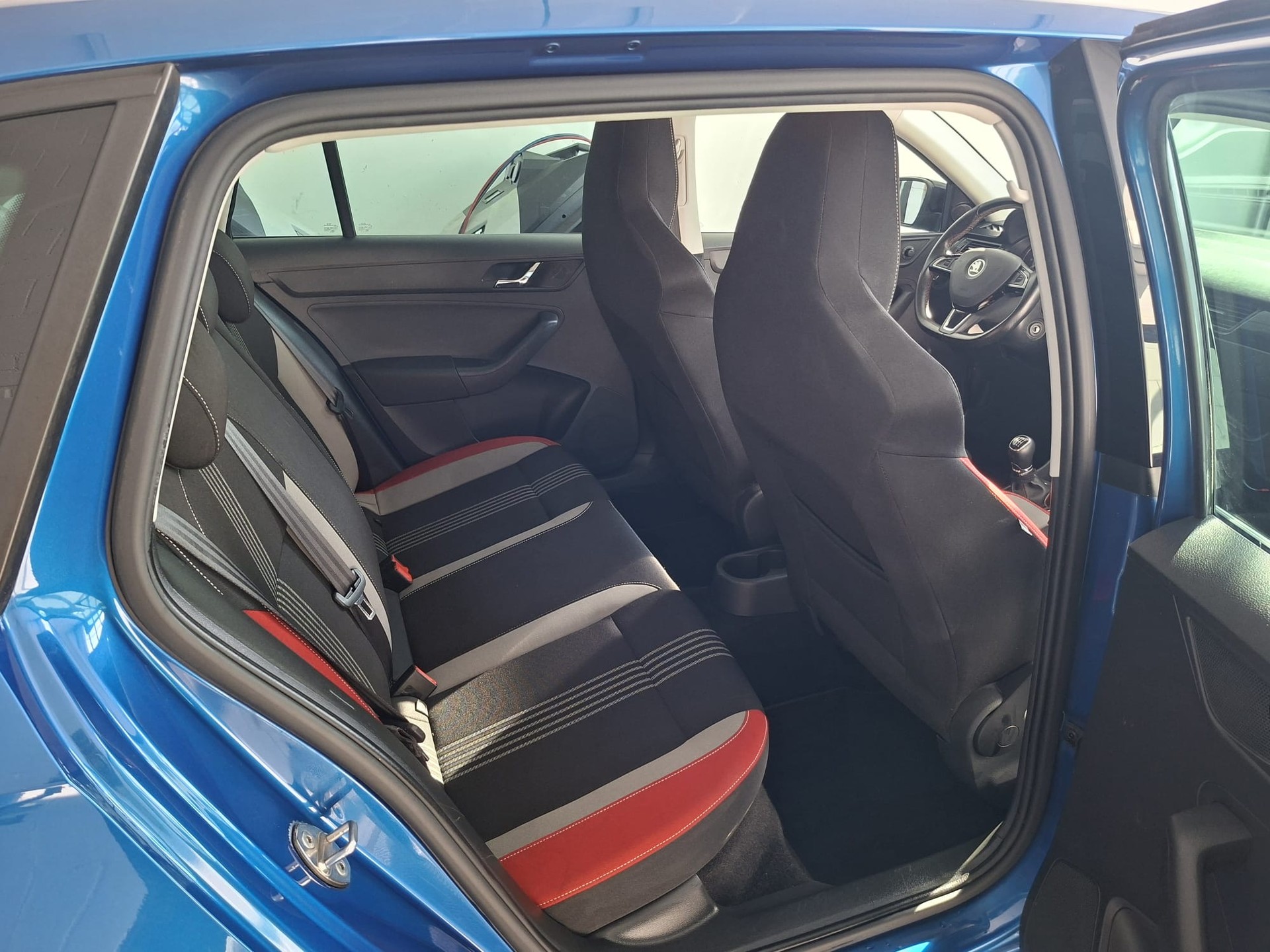 SKODA Rapid Spaceback 1.2 TSI Ambition-image-11