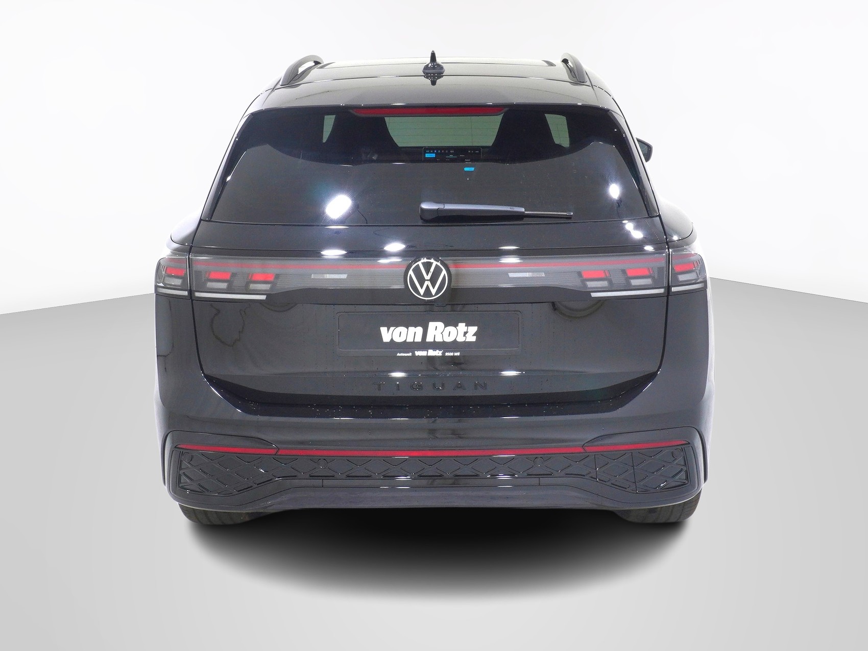 VW Tiguan 2.0 TSI R-Line 4motion-showroom-element-2