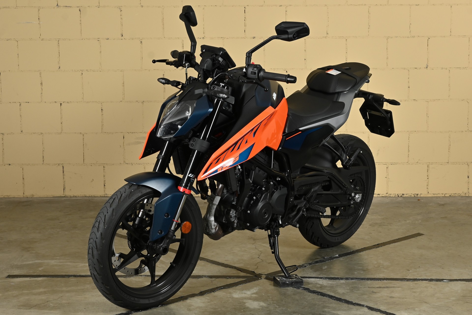 KTM 125 Duke-image-9