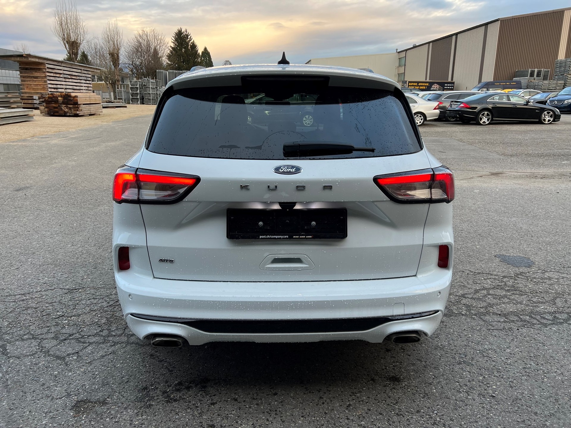 FORD Kuga 2.0 TDCi EcoBlue ST-Line X 4WD-image-4