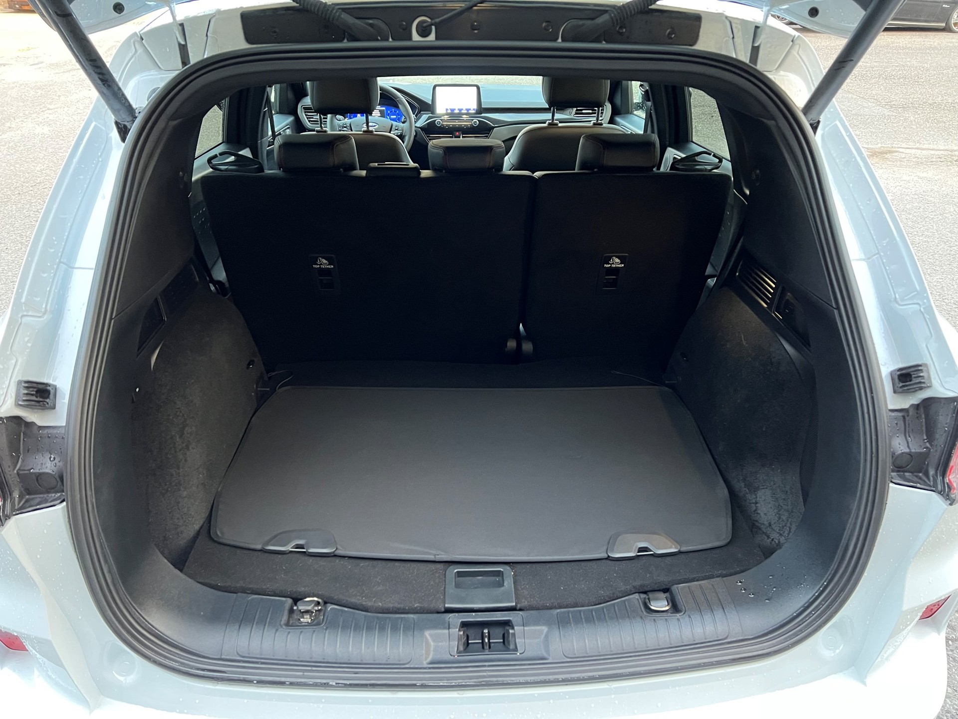 FORD Kuga 2.0 TDCi EcoBlue ST-Line X 4WD-image-5