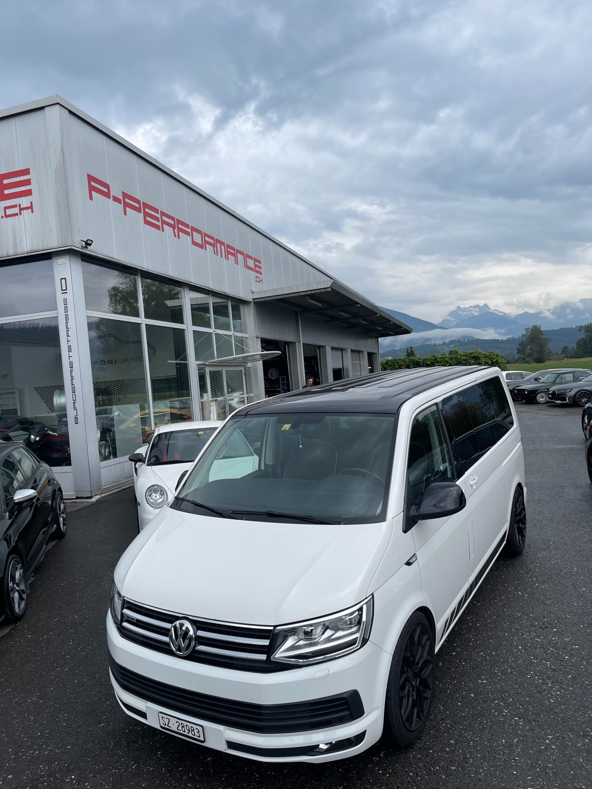 VW T6 Multivan 2.0 TSI Comfortline 4Motion DSG-showroom-element-3