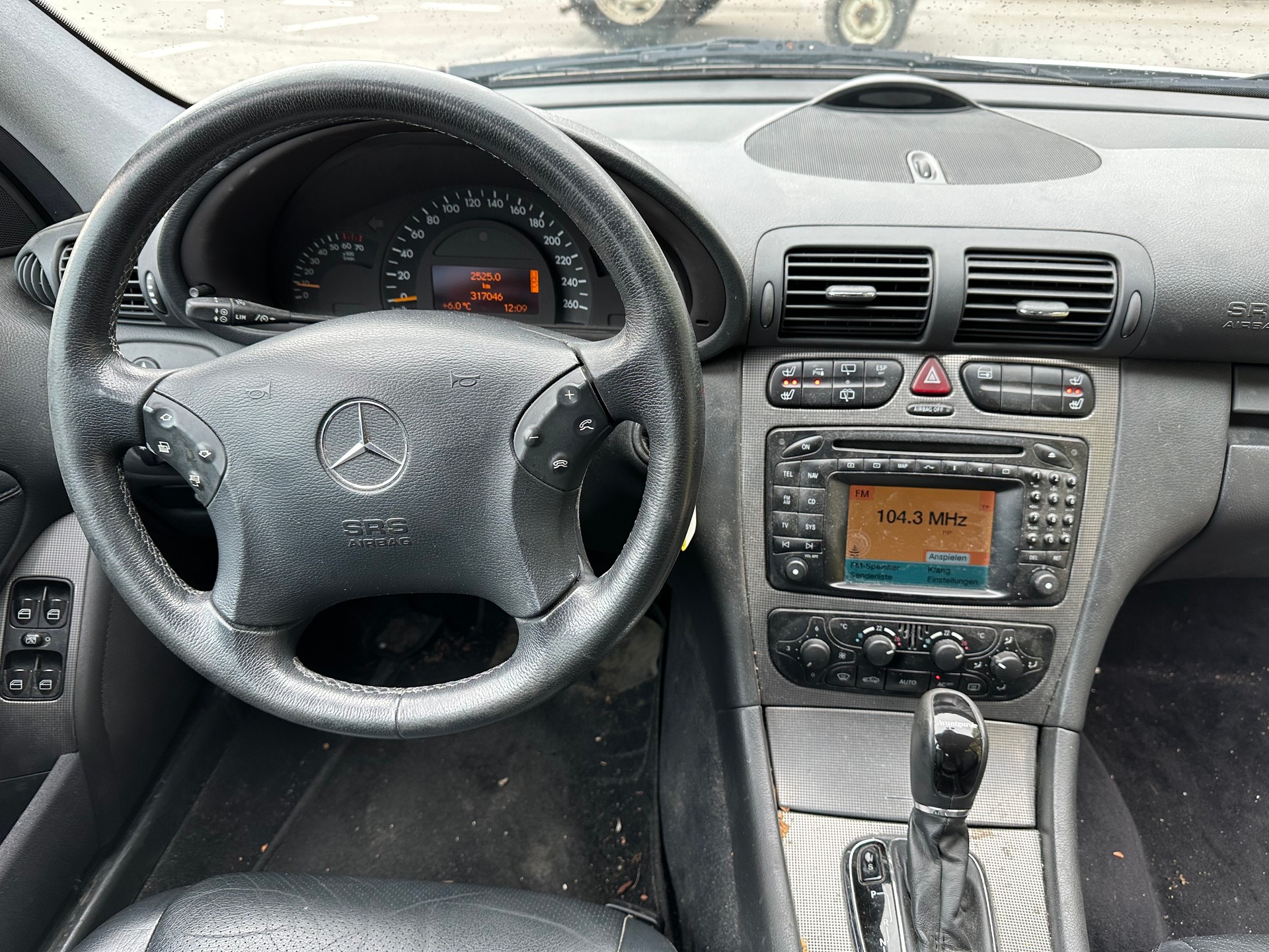MERCEDES-BENZ C 240 Avantgarde FIXPREIS-image-14