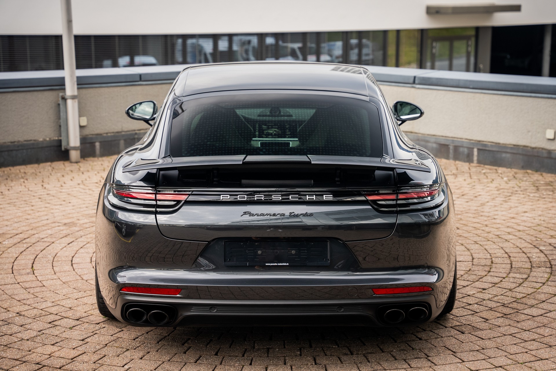 PORSCHE Panamera Turbo PDK-image-3