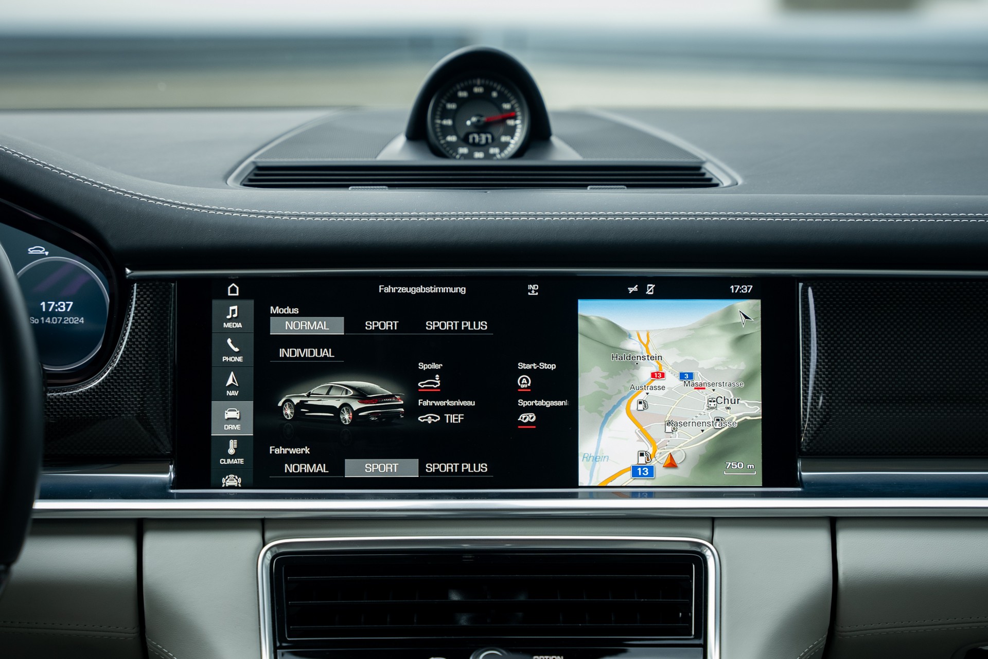 PORSCHE Panamera Turbo PDK-image-11