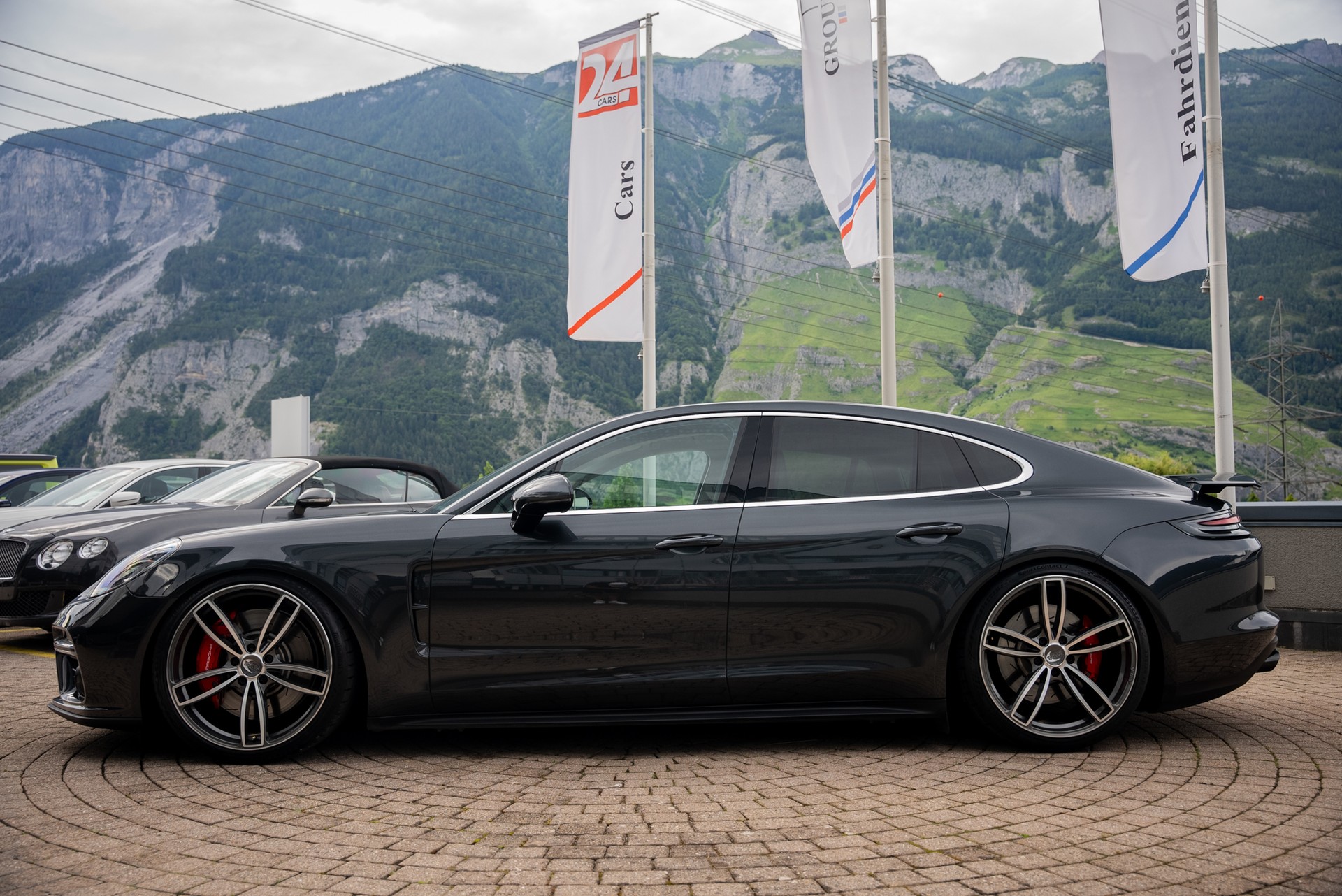 PORSCHE Panamera Turbo PDK-image-4