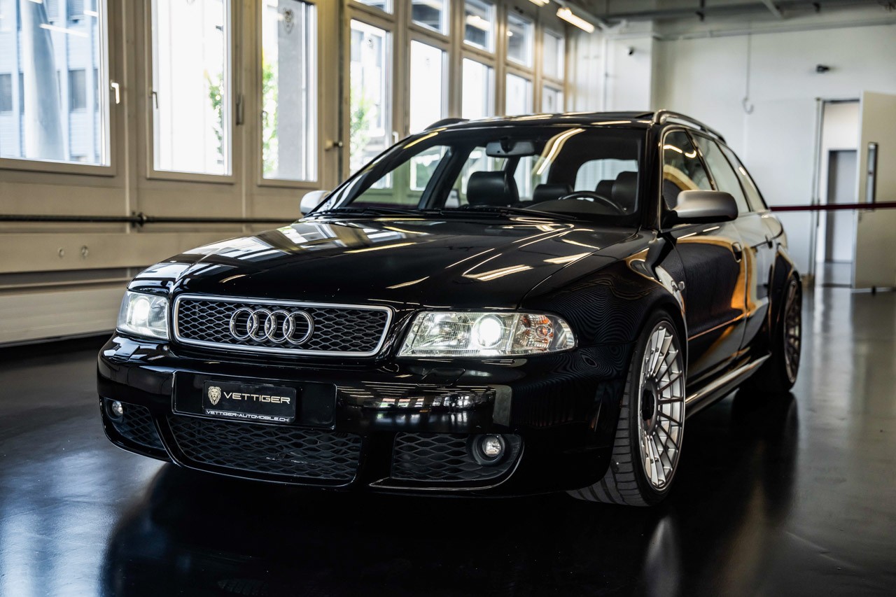 AUDI RS4 B5 Avant quattro-showroom-element-2