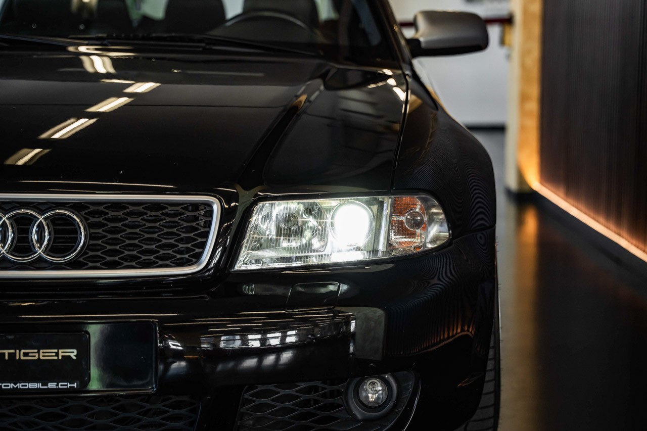 AUDI RS4 B5 Avant quattro-image-8