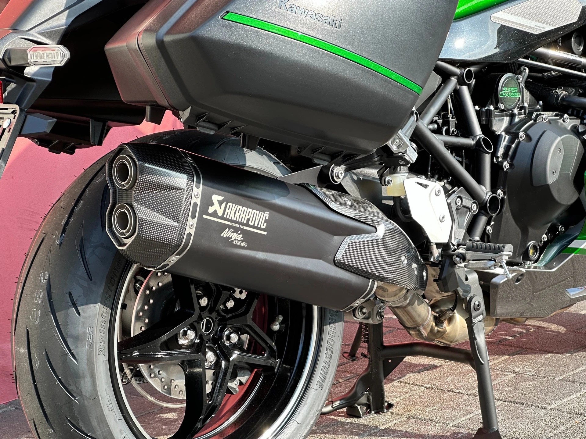 KAWASAKI Ninja H2 SX SE Performance Tourer-image-6