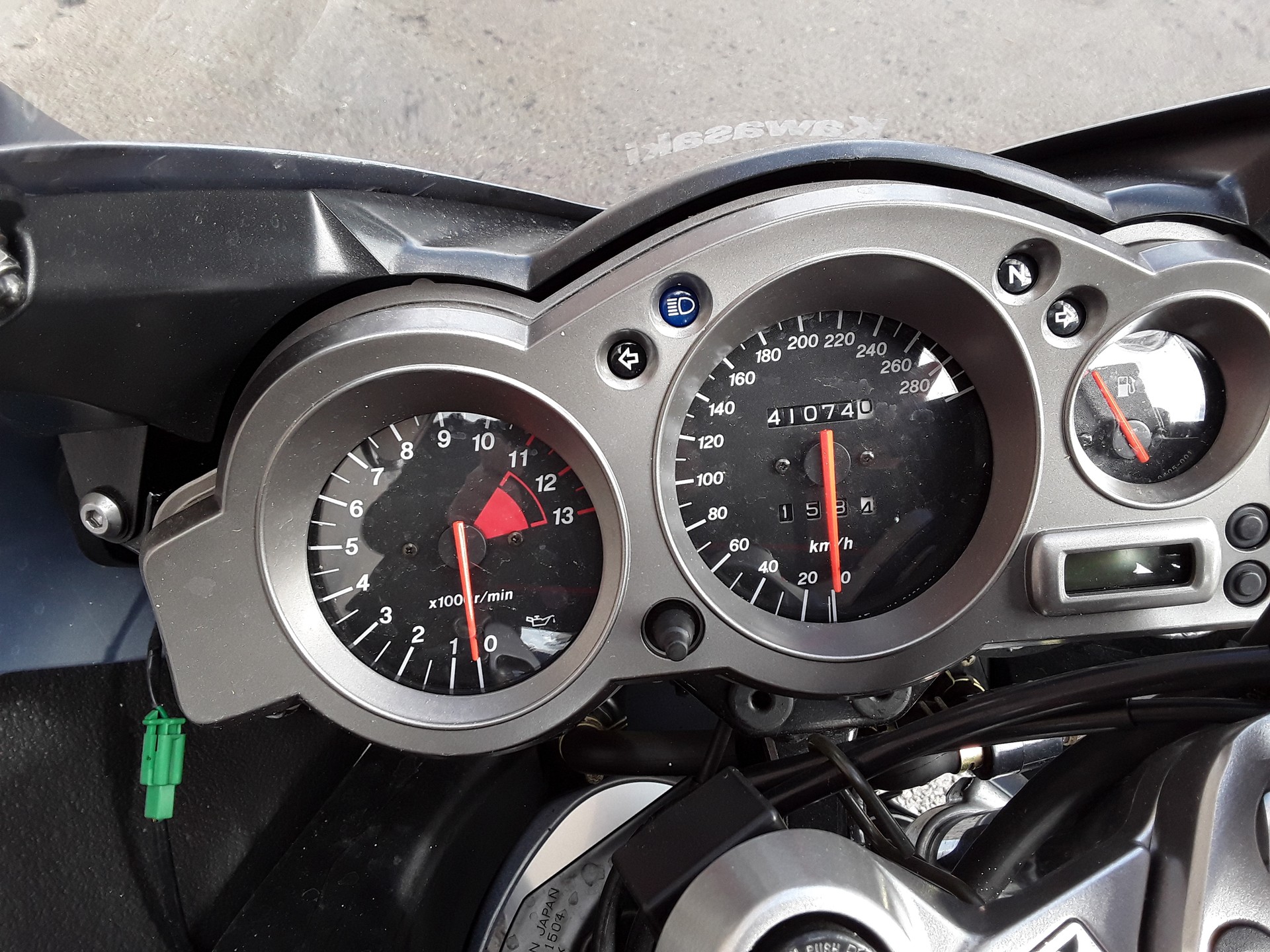 KAWASAKI ZZ-R 1200-image-9