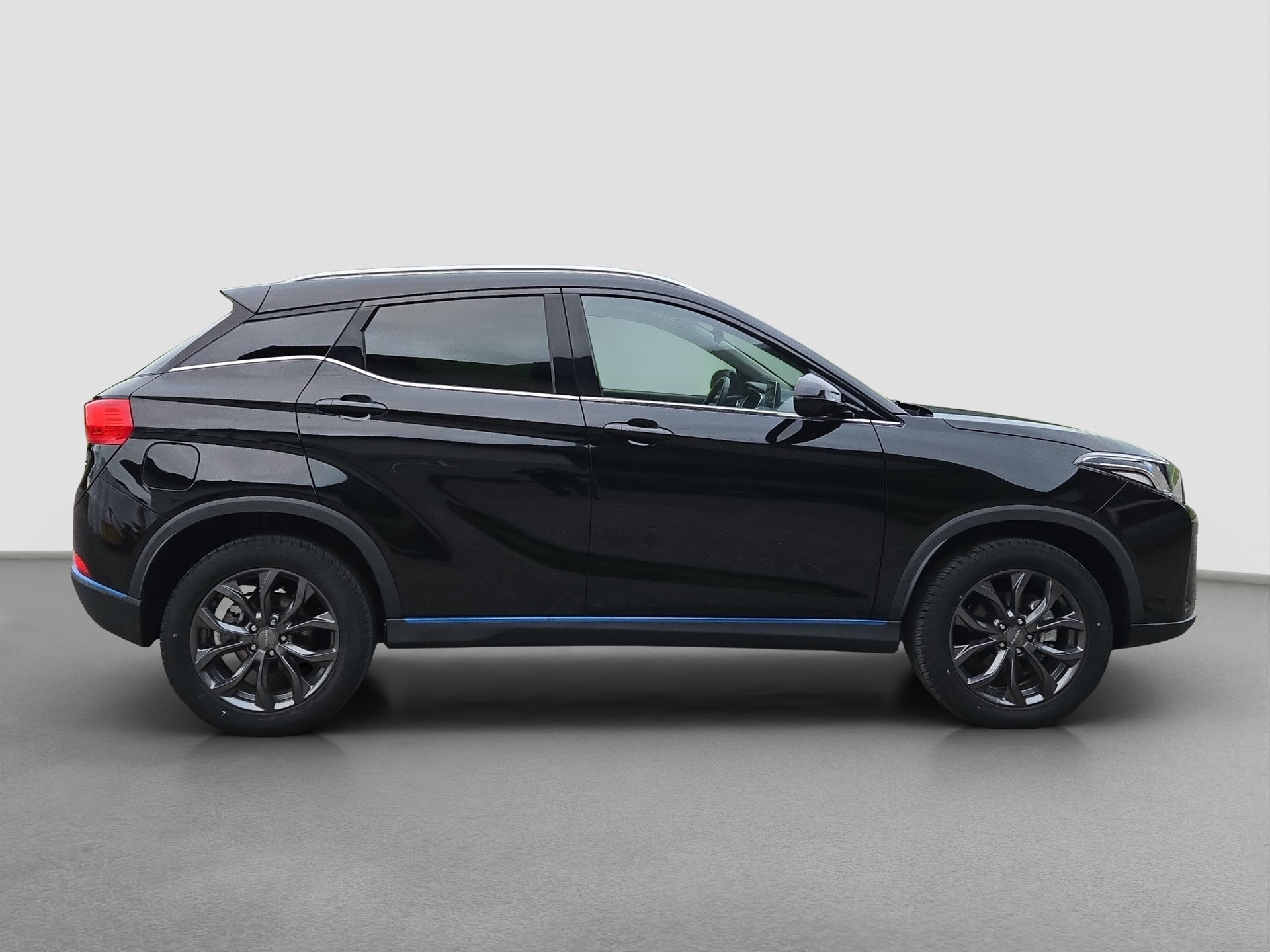 SERES Seres 3 Luxury 54kWh-image-5