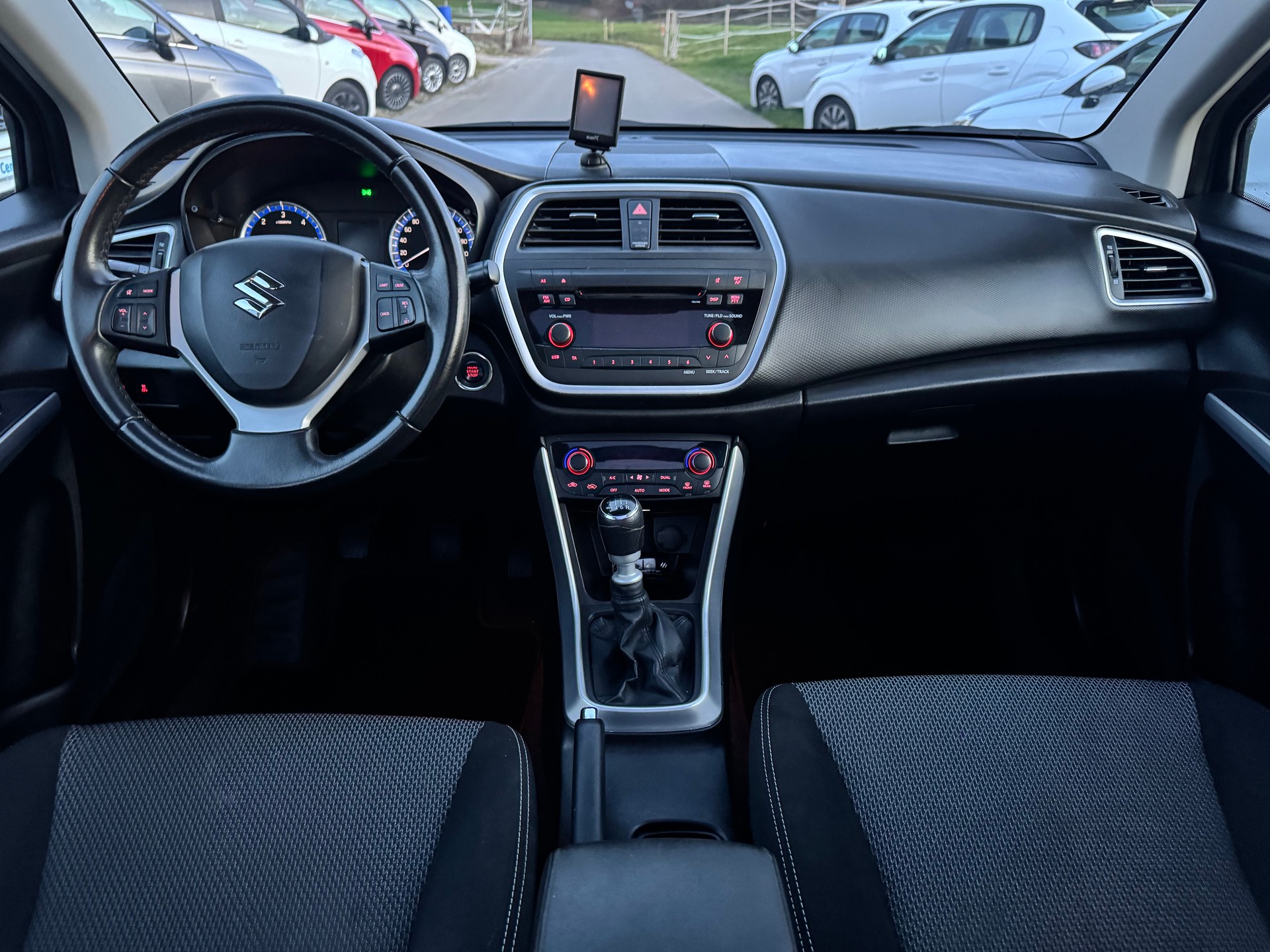 SUZUKI SX4 S-GROSS 1.6 TD PizSulai Top-image-8