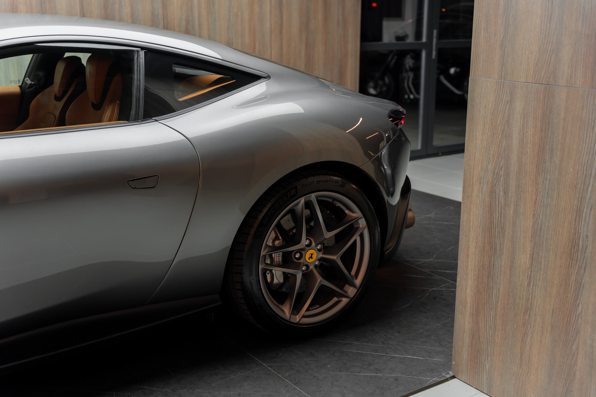 FERRARI Roma 3.9 V8 T-image-25