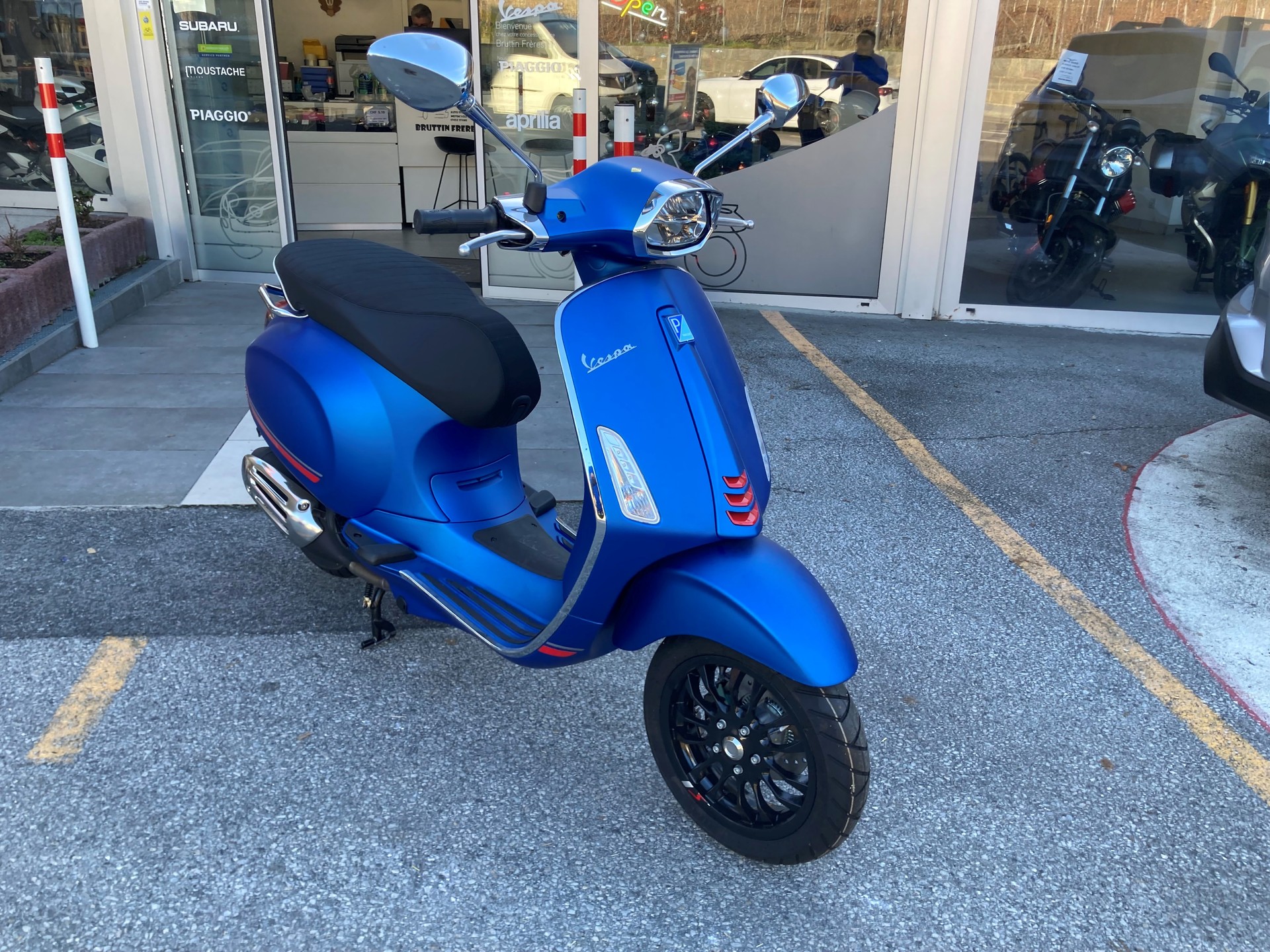 PIAGGIO Vespa 125 Sprint Sport ABS-image-3