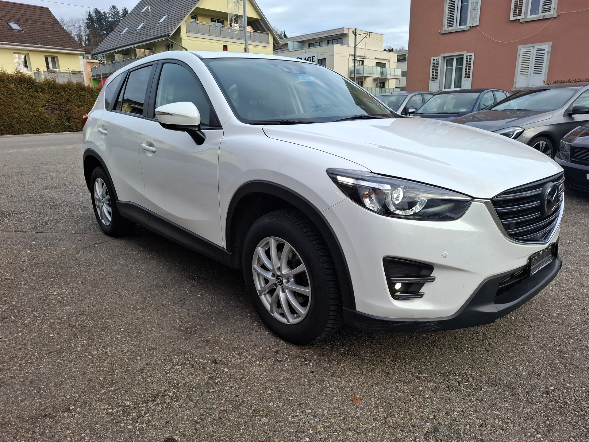 MAZDA CX-5 2.2 D HP Revolution AWD Automatic-image-2