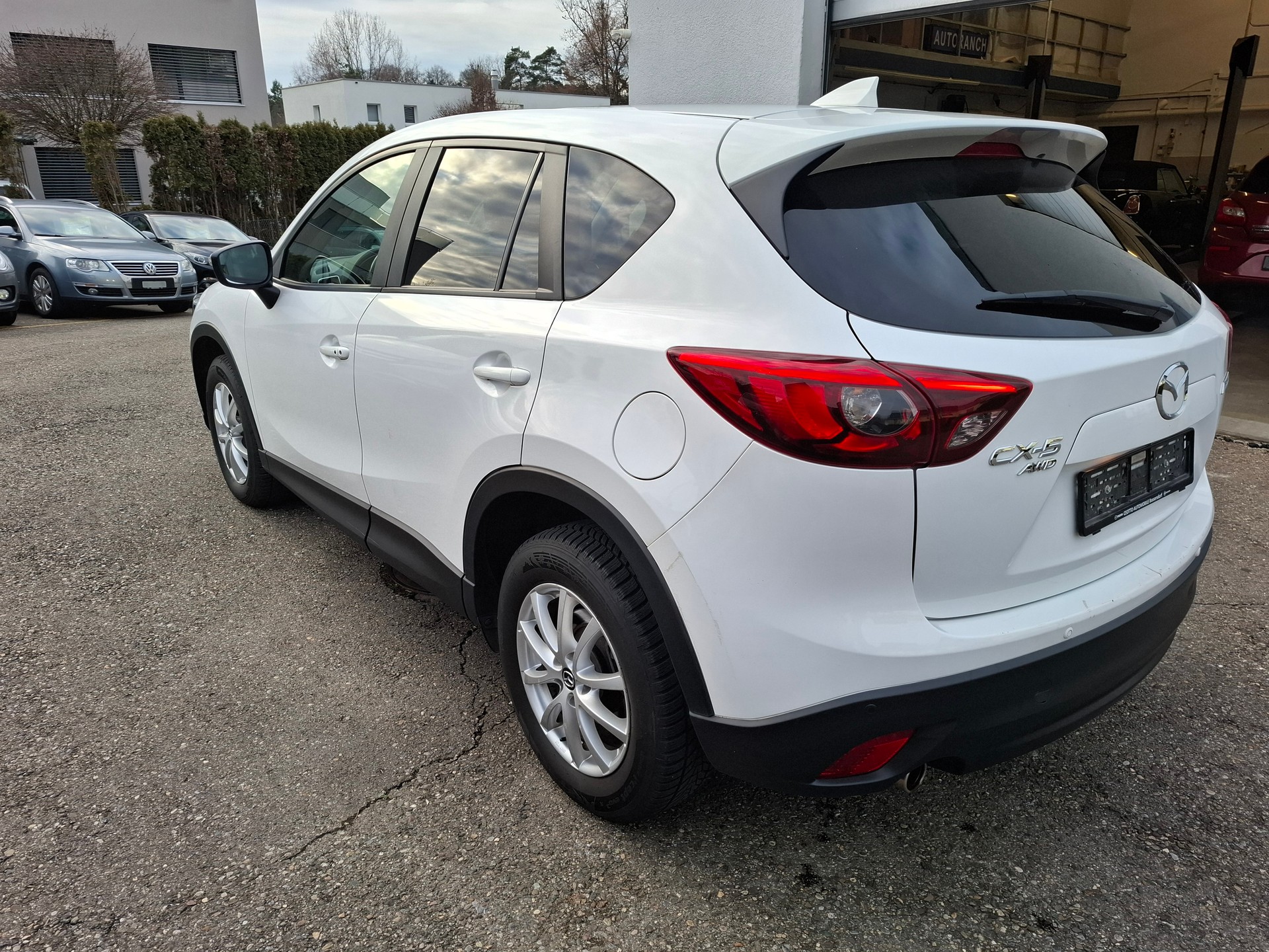 MAZDA CX-5 2.2 D HP Revolution AWD Automatic-image-10
