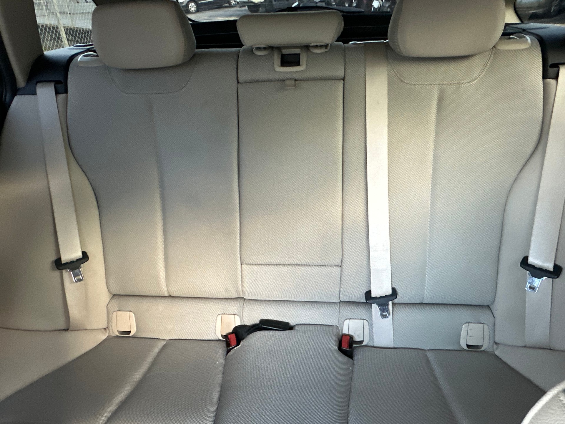 BMW 328i Touring-image-12