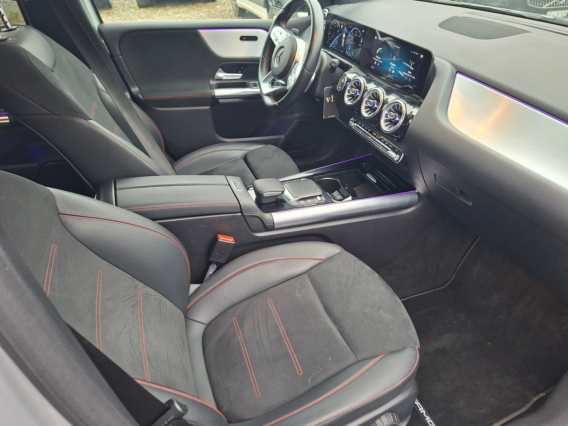MERCEDES-BENZ B 200 d Night Star 8G-DCT-image-6