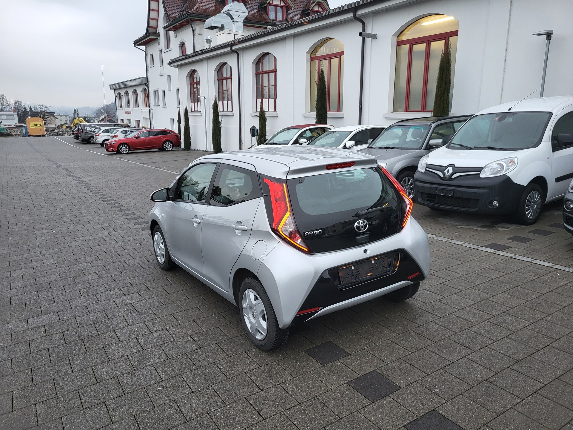 TOYOTA Aygo 1.0 VVT-i X-shift Trend-image-2