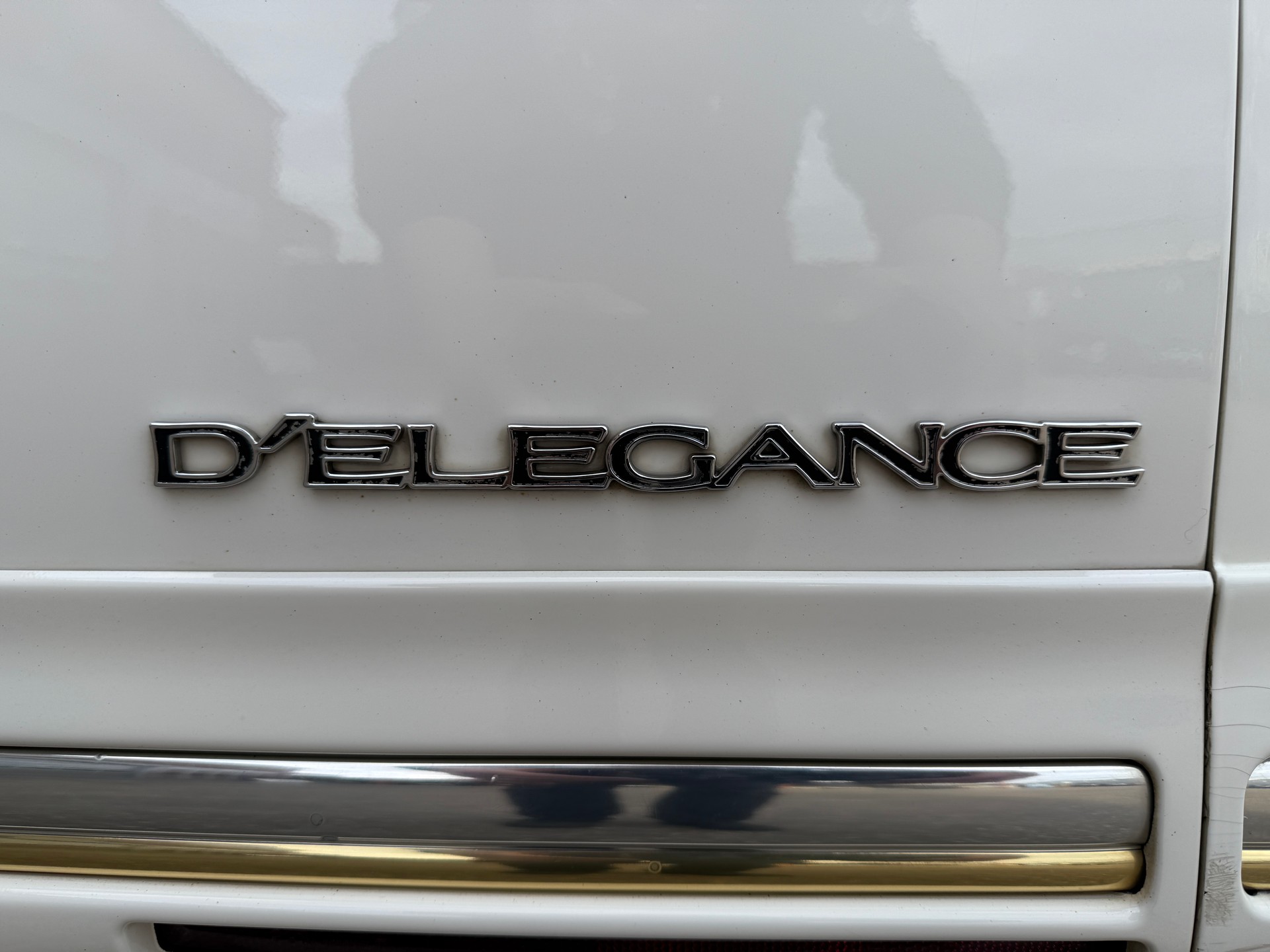 CADILLAC DEVILLE-image-9