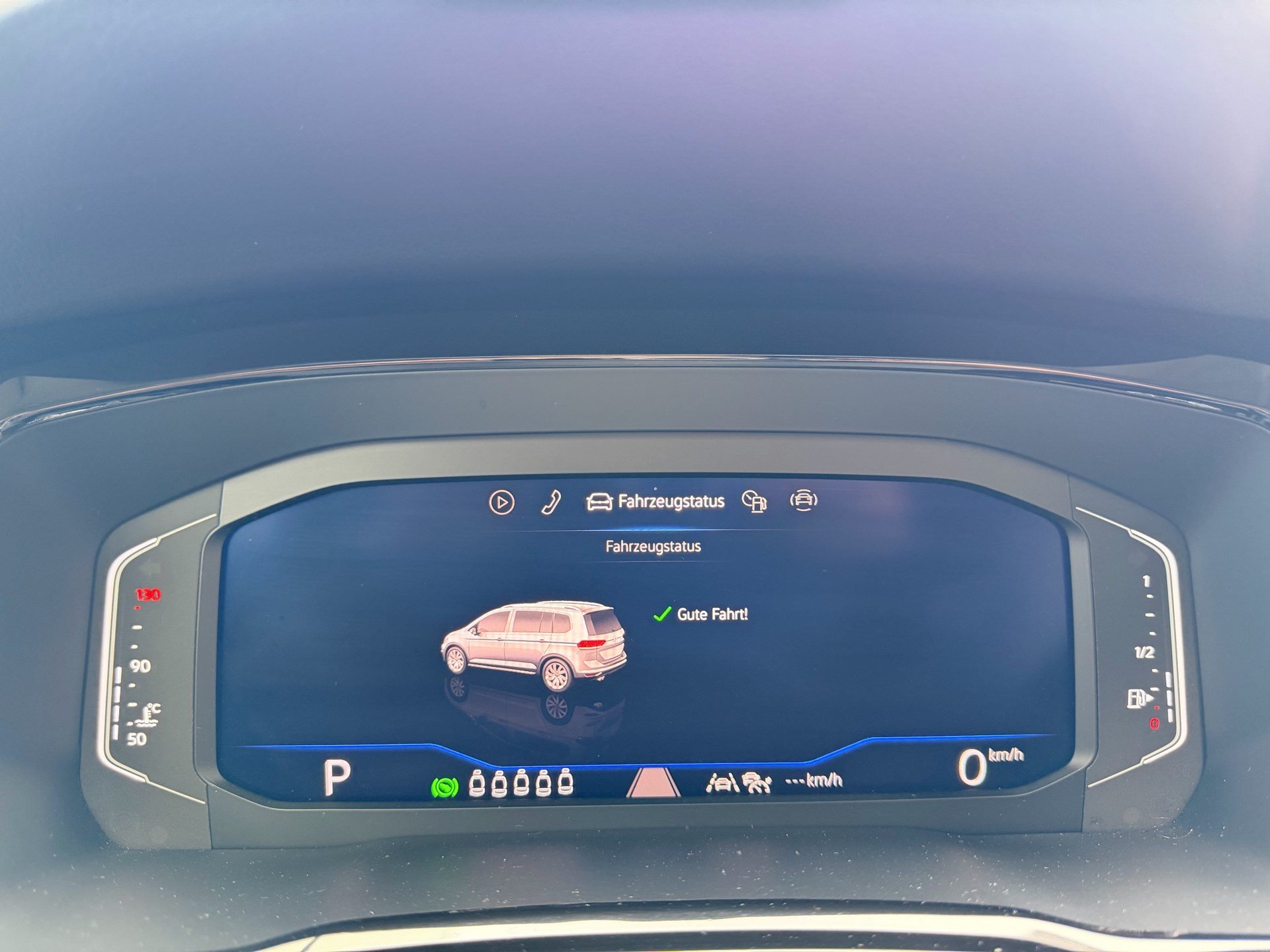 VW Touran 2.0 TDI 150PS DSG HIGHLINE *** TOP AUSSTATTUNG ***-image-10