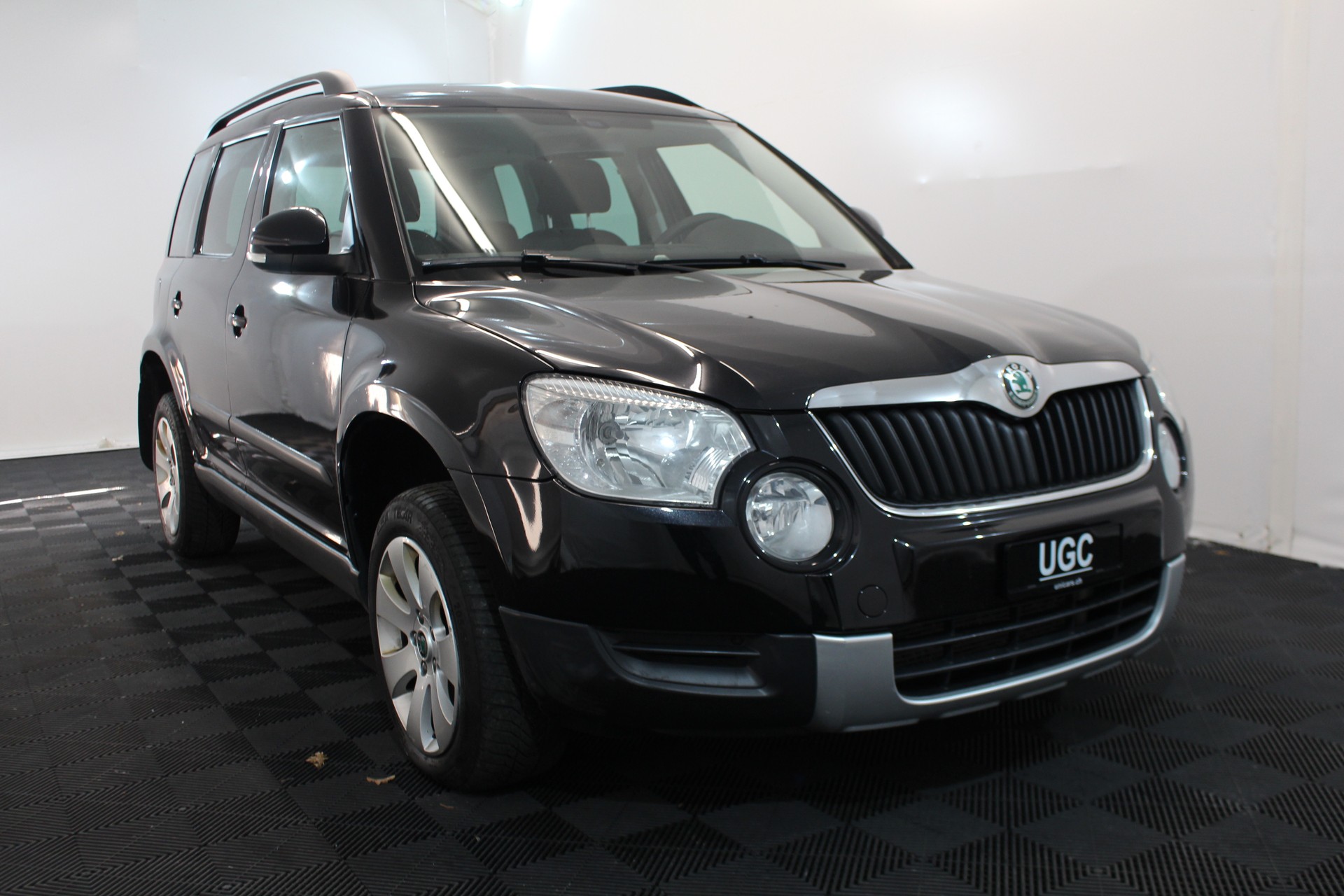 SKODA Yeti 1.8 TSI Active 4x4