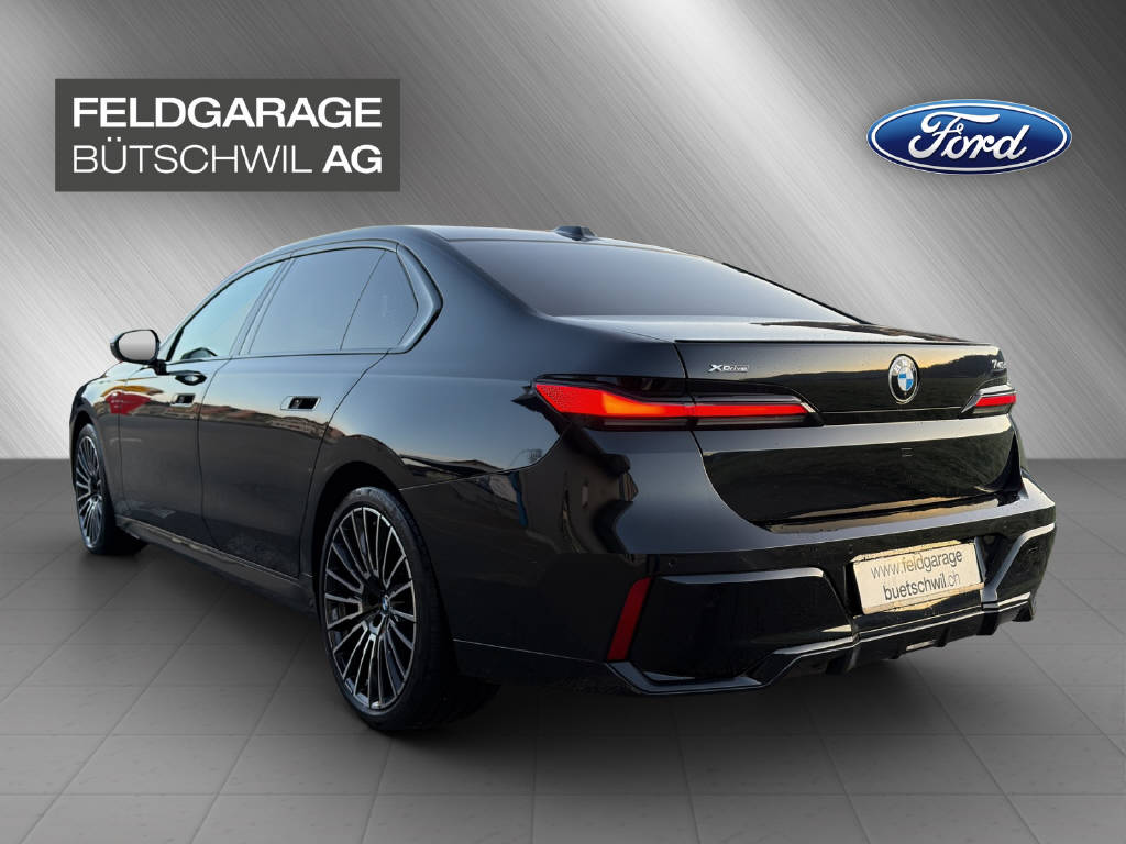 BMW 740d xDrive MSport Pro **CH Fahrzeug**-image-5