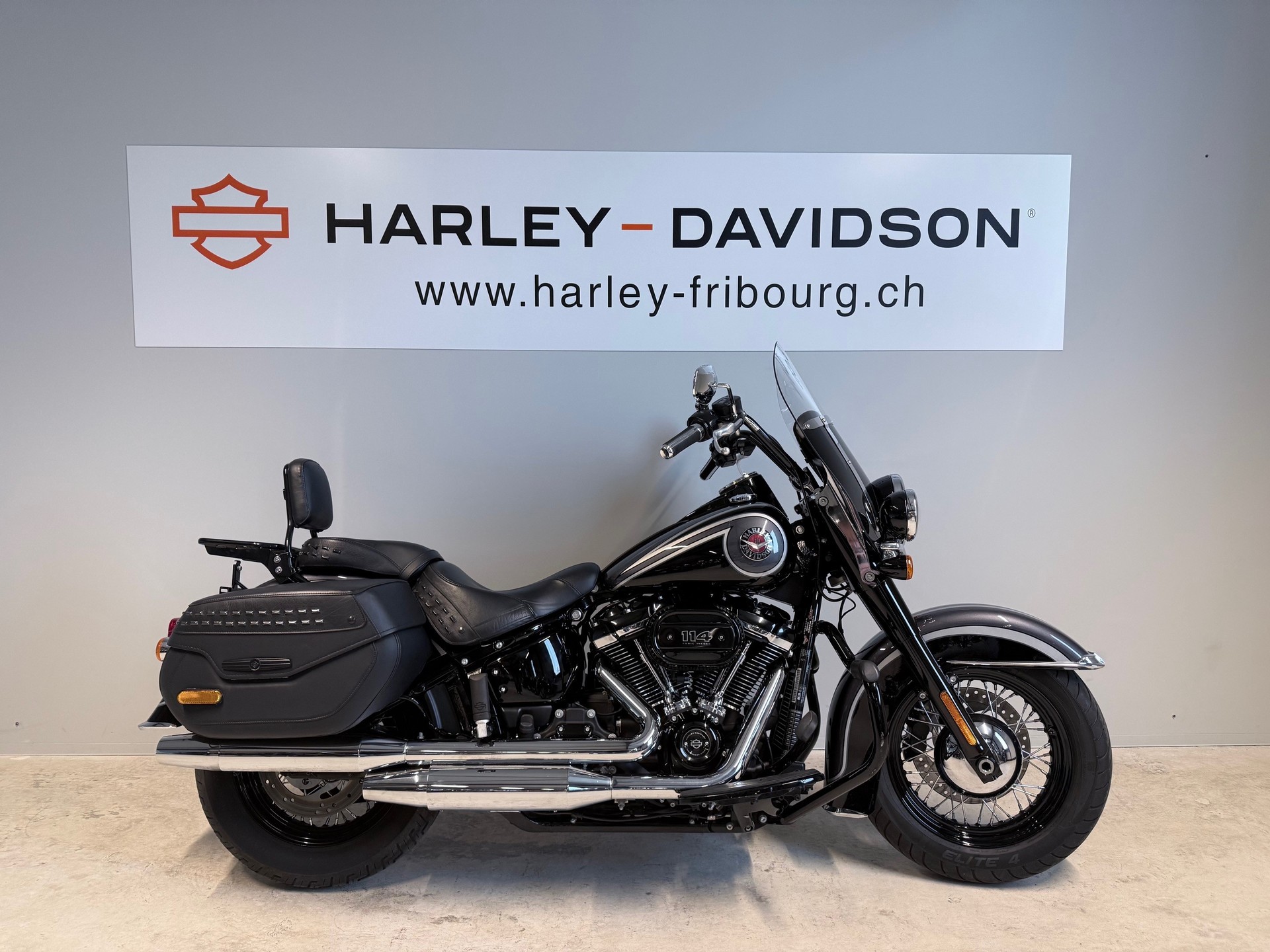 HARLEY-DAVIDSON FLHCS Heritage Classic 114 ABS-image-0