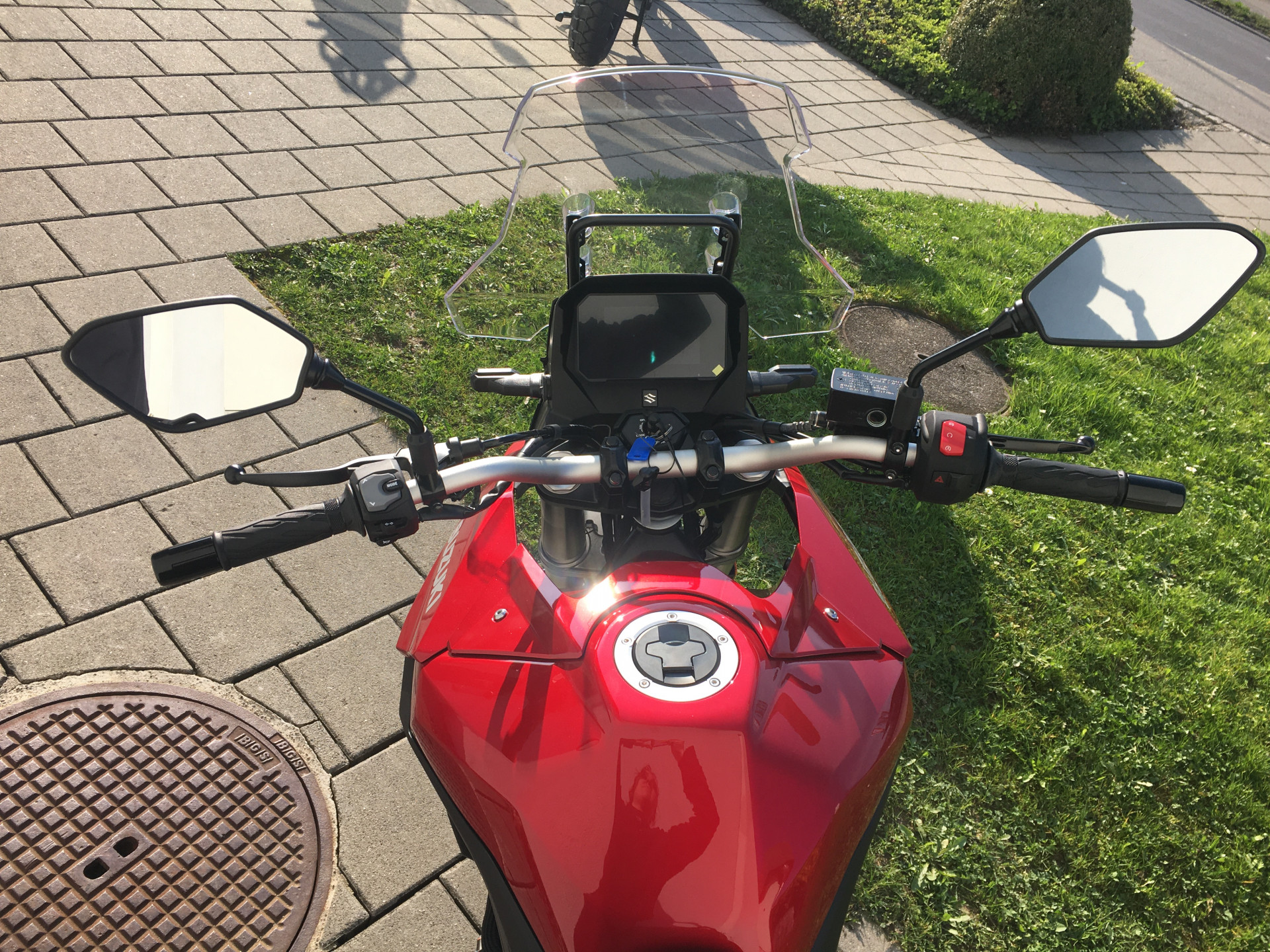 SUZUKI DL 800 V-Strom-image-5