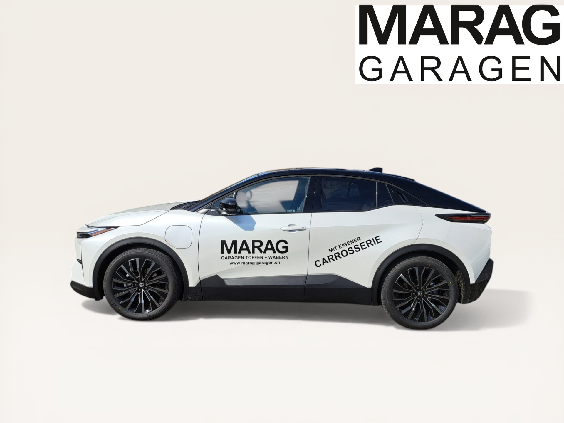 TOYOTA C-HR+ 77 kWh Premium AWD-image-11