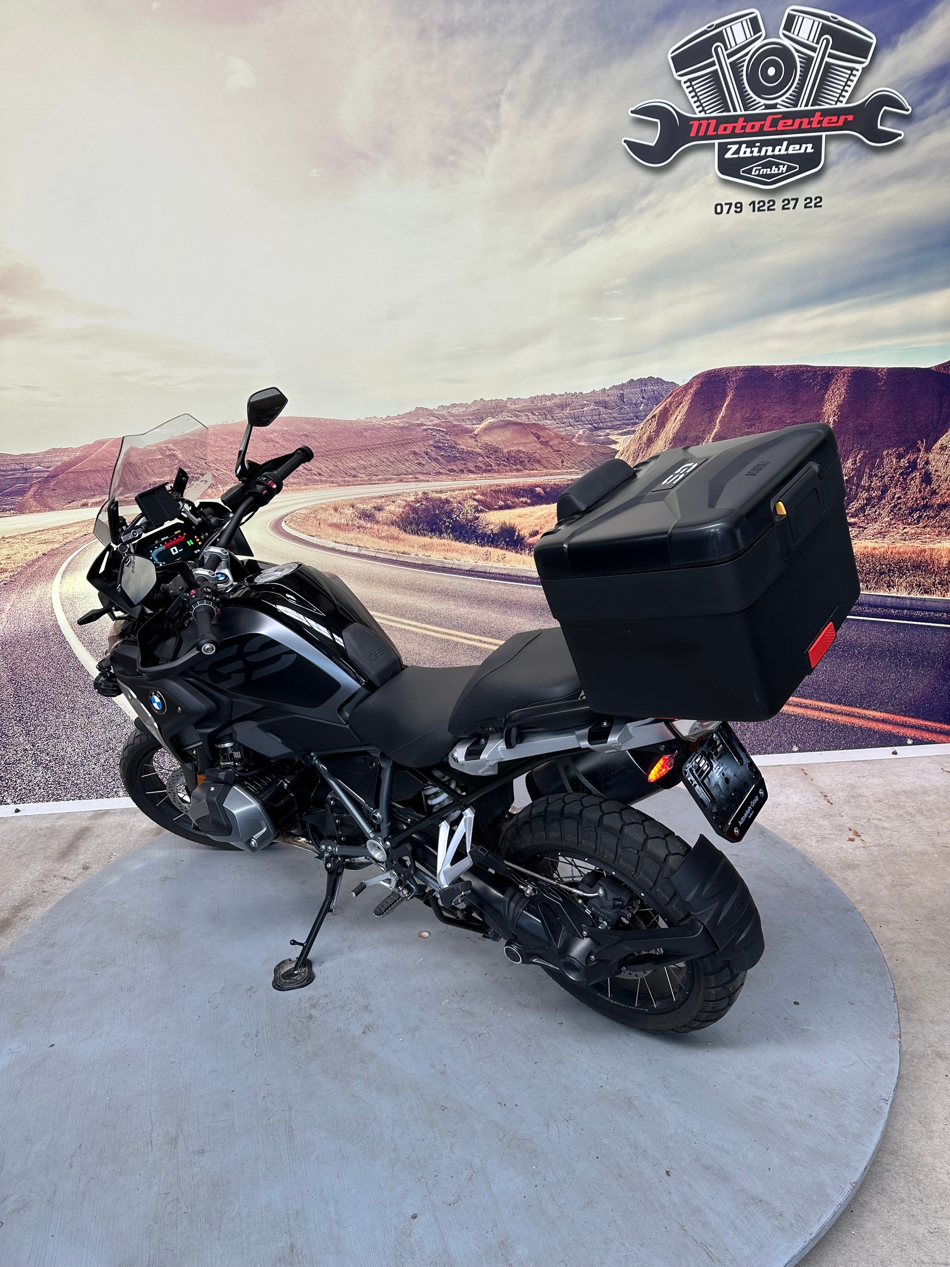 BMW R 1250 GS Triple Black Top Ausstattung-image-5