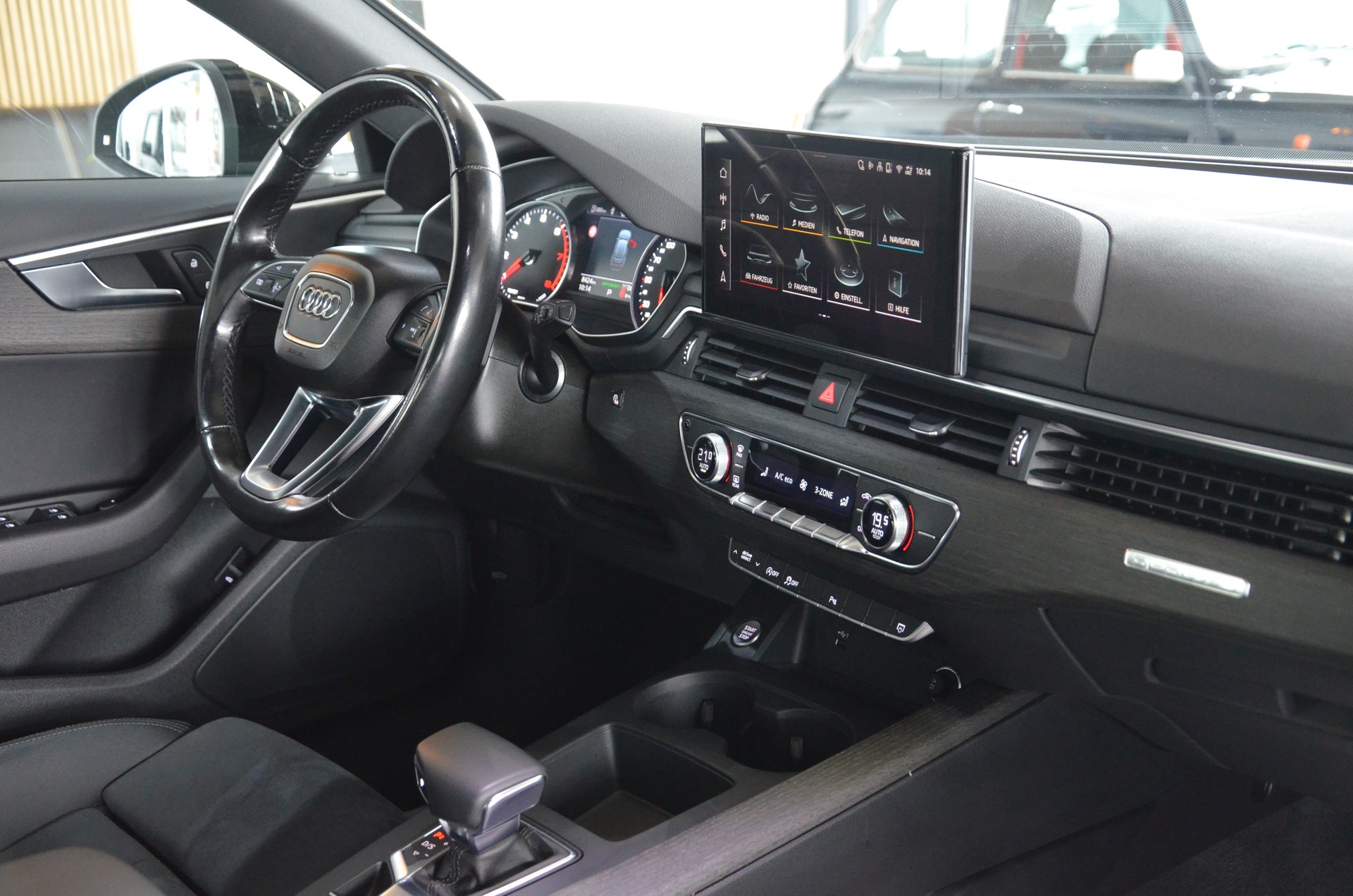 AUDI A4 Avant 40 TFSI S-tronic quattro*Frisch ab MFK,Audi Werksgarantie bis 12.2026*-image-14