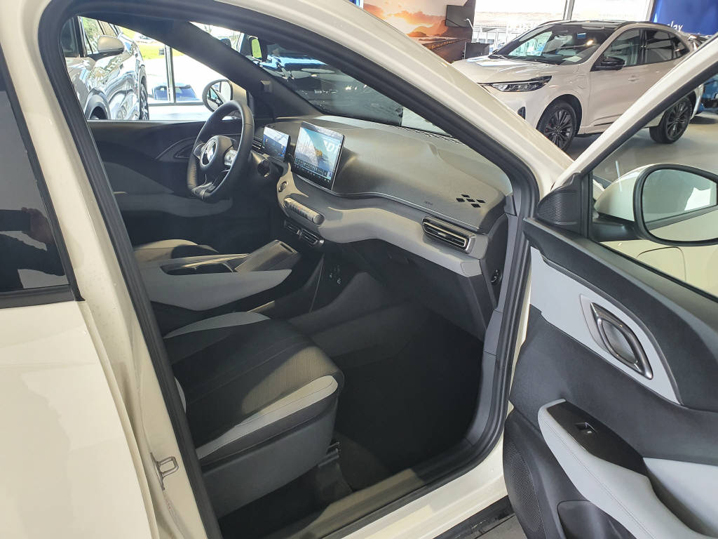 BYD Dolphin Surf Active-image-13
