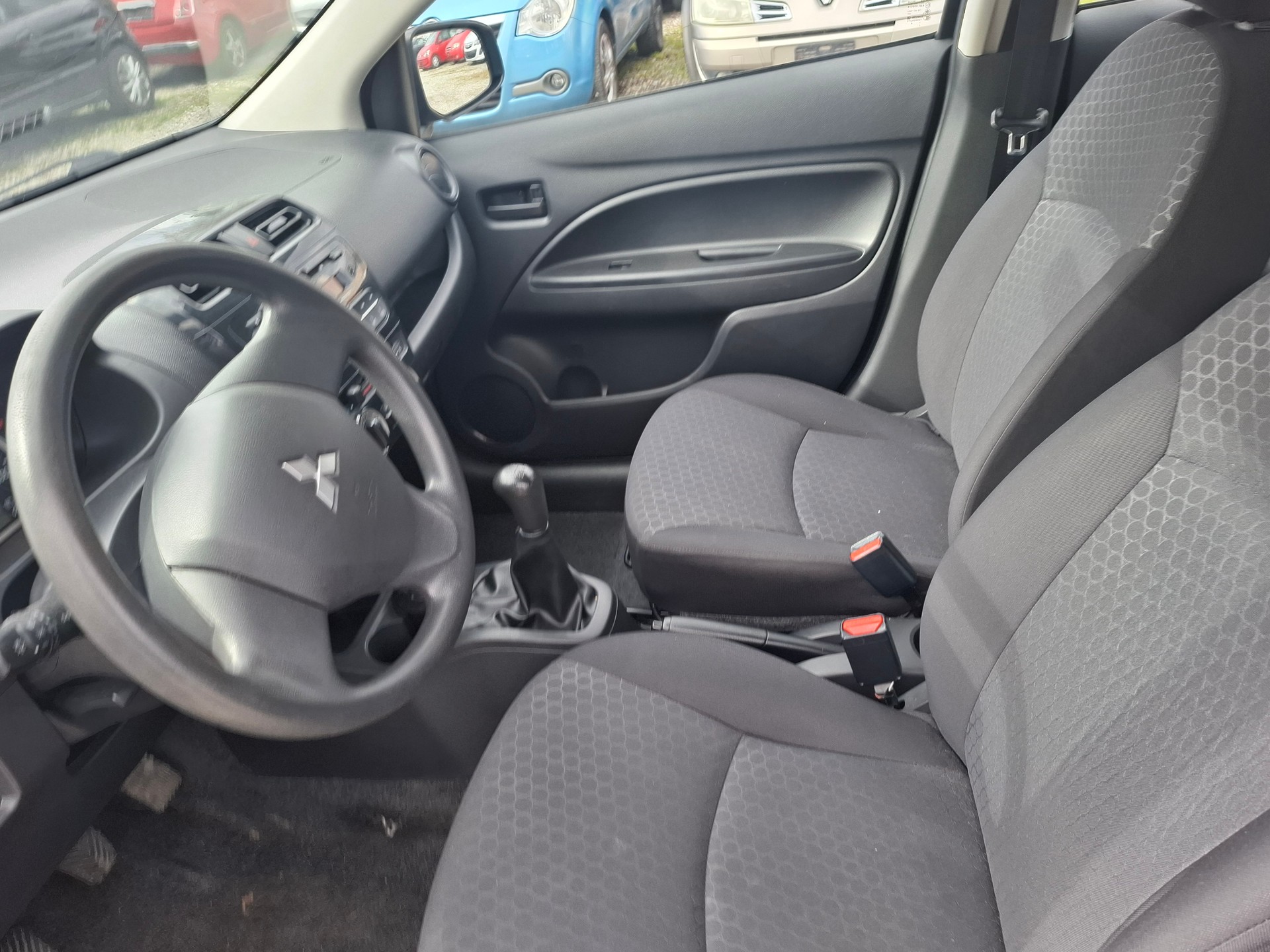 MITSUBISHI Space Star 1.0 Inform-image-9