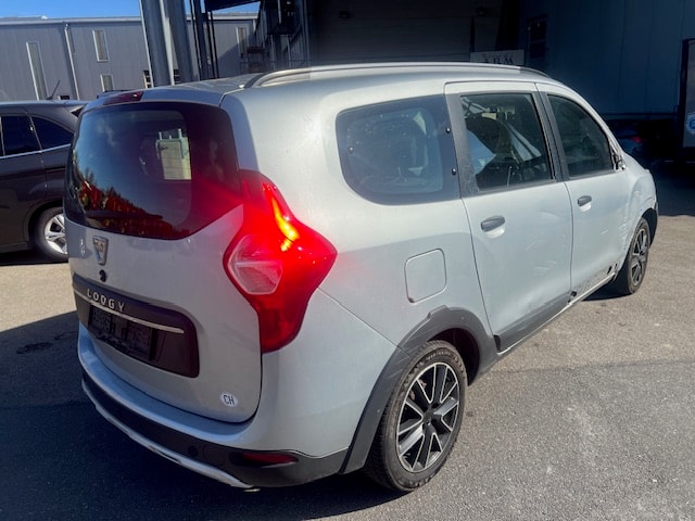 DACIA Lodgy TCE 130 Celebration 7PL-image-3