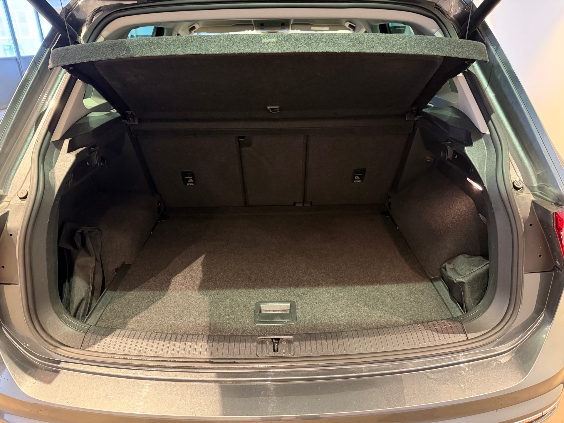 VW Tiguan 1.4 TSI Comfortline DSG-image-5