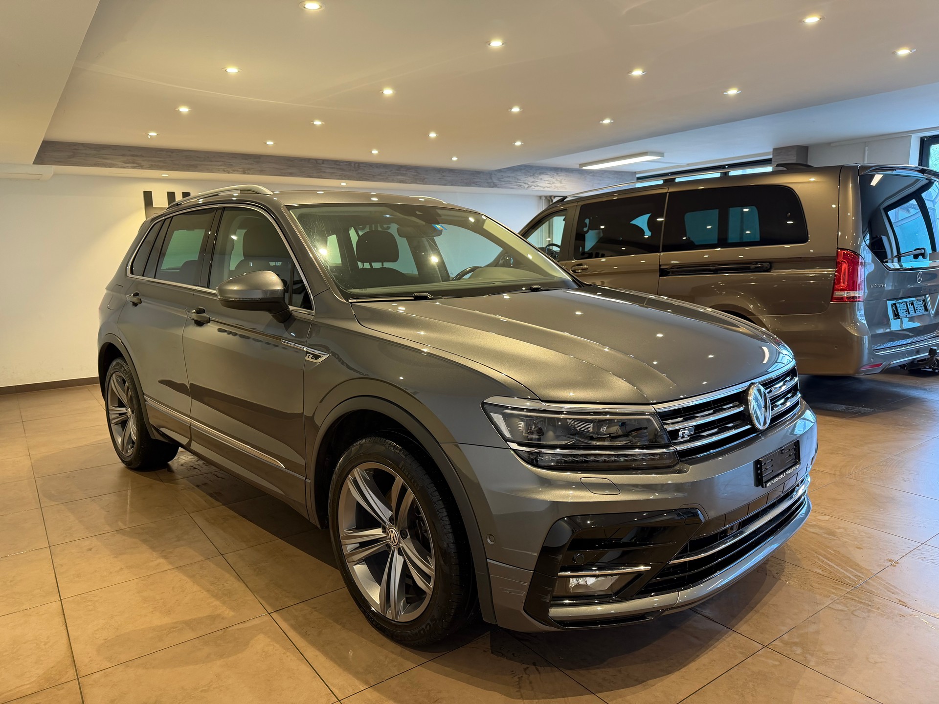 VW Tiguan 1.4 TSI Comfortline DSG-showroom-element-3