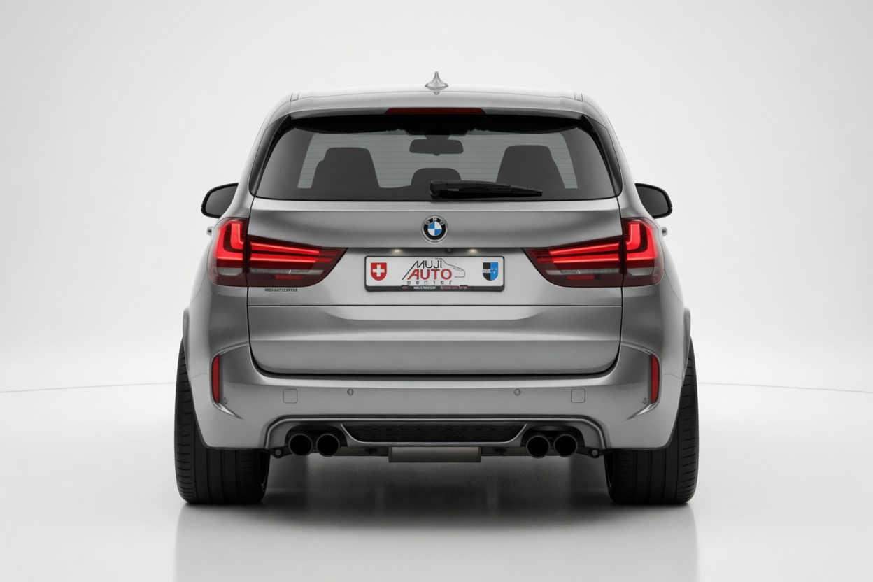 BMW X5M Steptronic-showroom-element-3