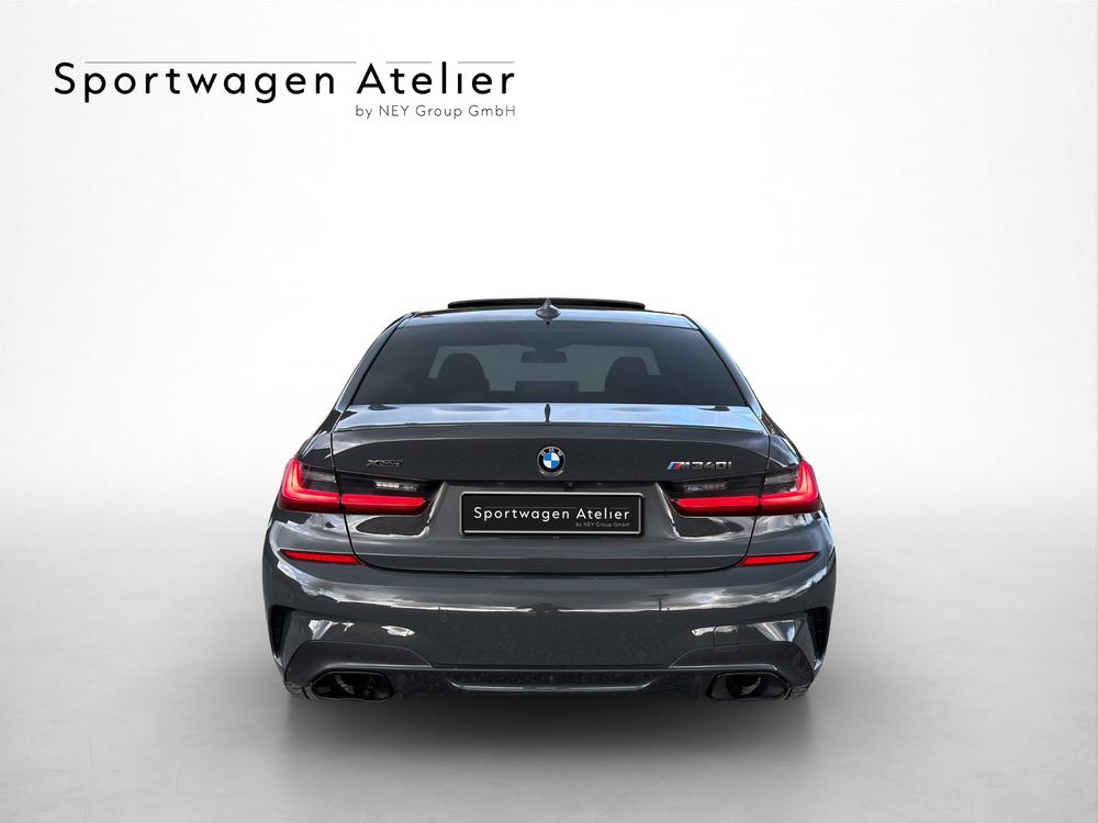 BMW M340i xDrive 48V Steptronic-showroom-element-3