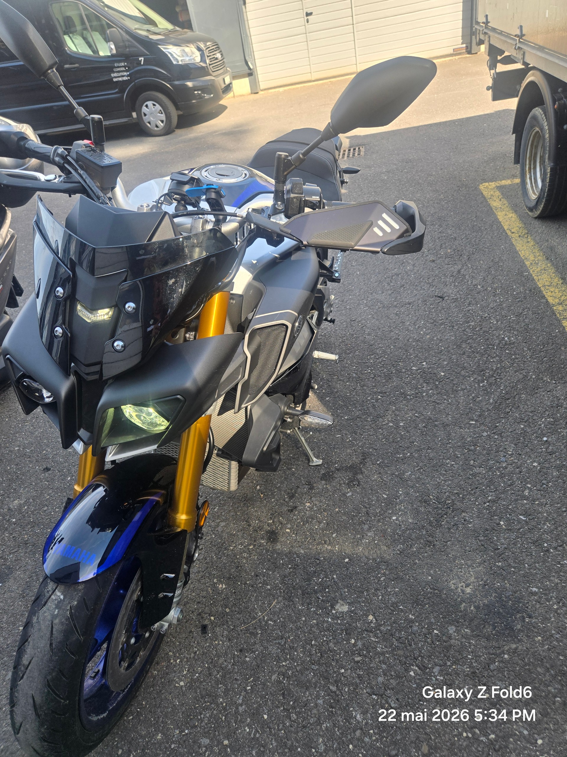YAMAHA MT-10 SP ABS-image-4