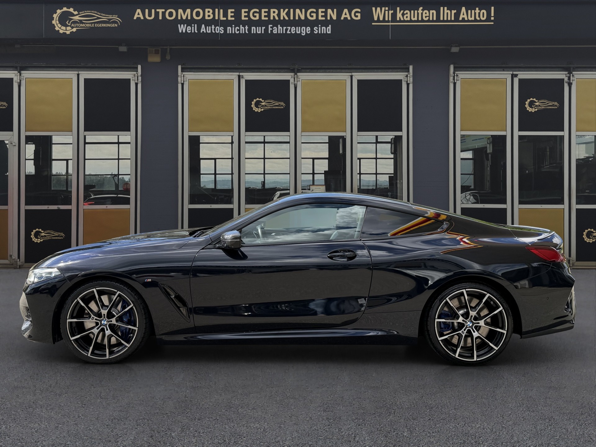 BMW M850i xDrive Coupé-image-7
