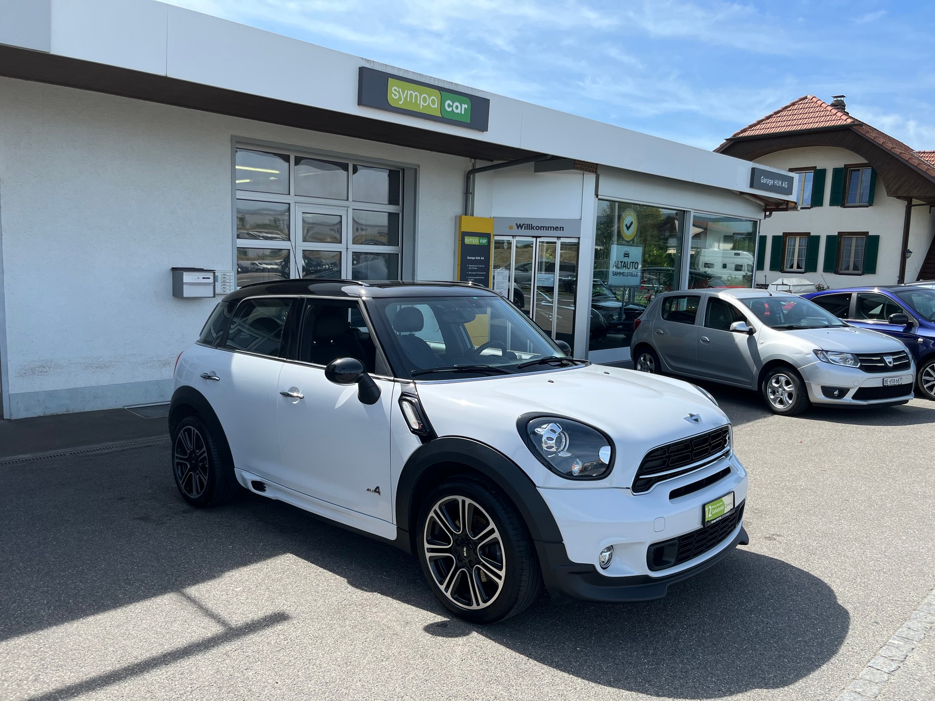 MINI Countryman Cooper S ALL4+++FRISCH AB MFK+++GEPFLEGT+++