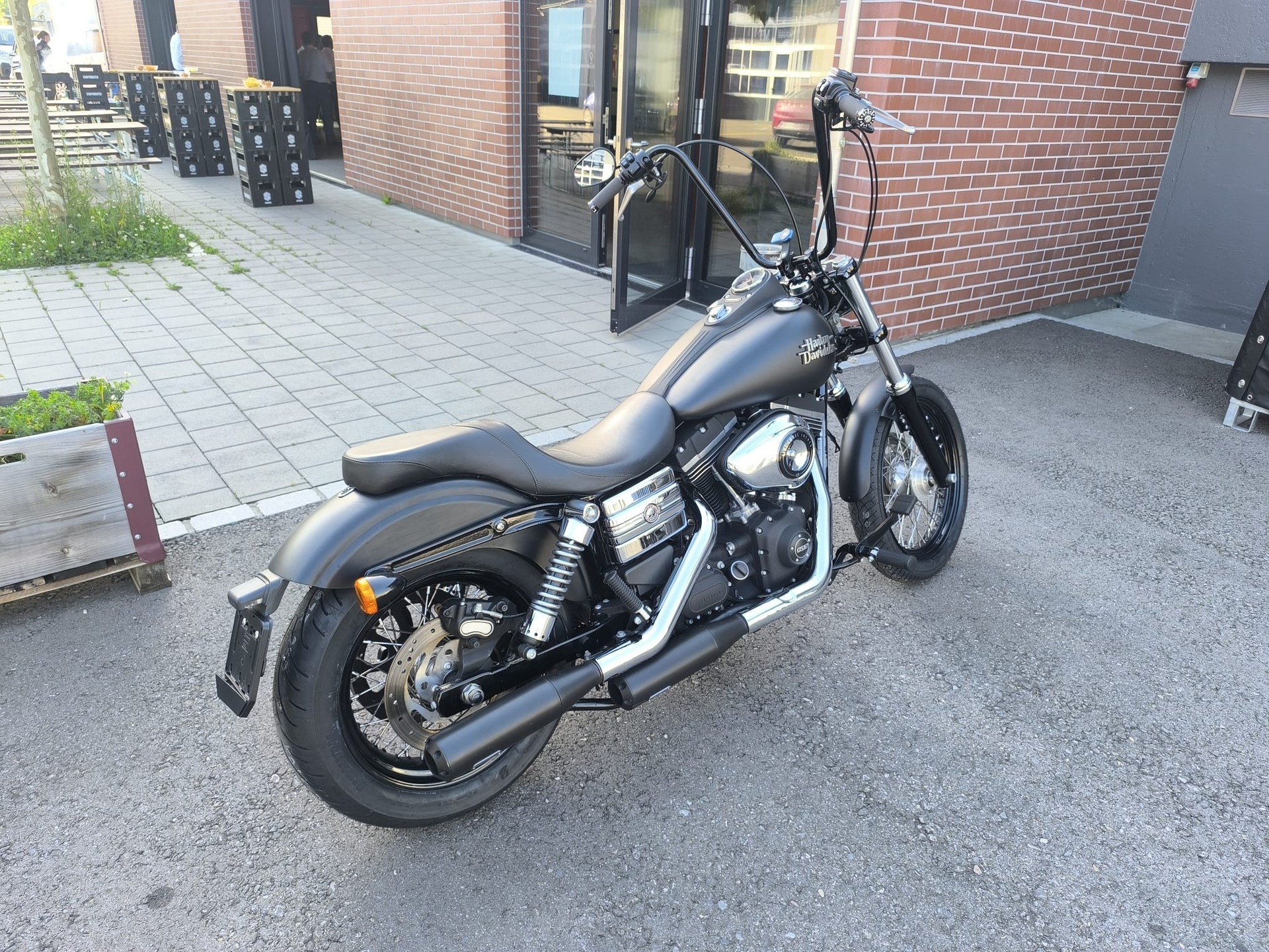 HARLEY-DAVIDSON FXDB Dyna Street Bob 103 ABS-image-1