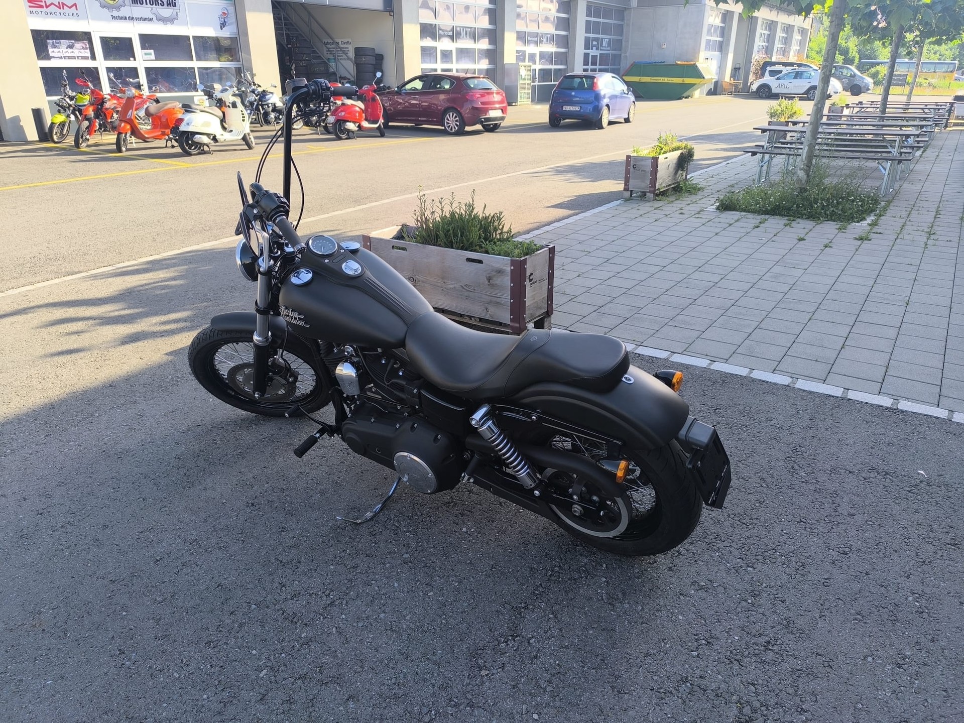 HARLEY-DAVIDSON FXDB Dyna Street Bob 103 ABS-image-3