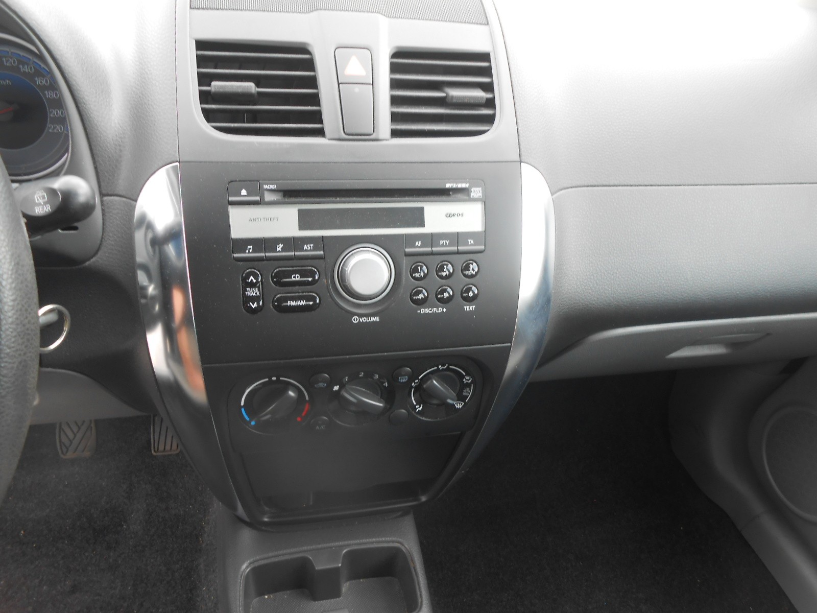 SUZUKI SX4 1.6 16V GL Top 4WD-image-11