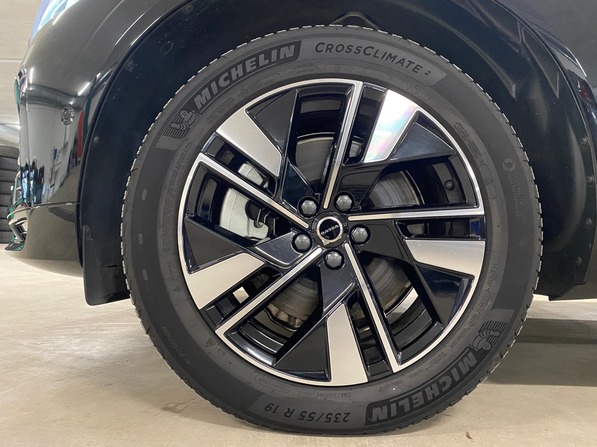 VOLVO XC60 2.0 T8 TE Plus Dark eAWD-image-15